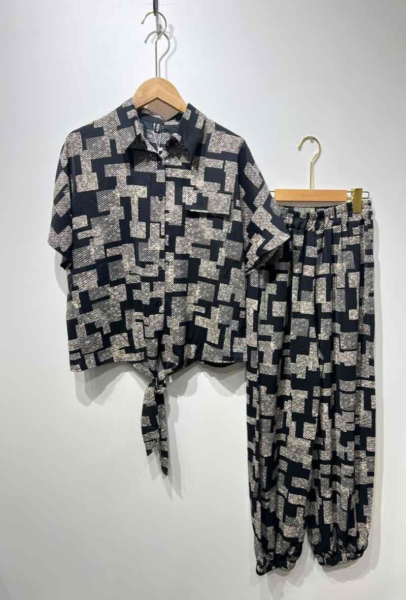 Grossiste Neslay - Ensemble veste+pantalon