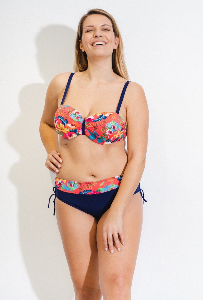 Wholesaler Neufred - Plus-size 2-piece swimsuit - vibrant floral print