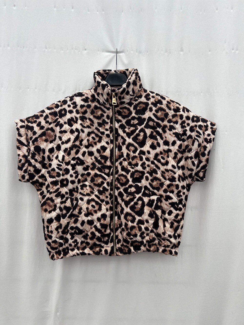 Großhändler NEW & CO - Leoparden Down Jacke mit Verschluss