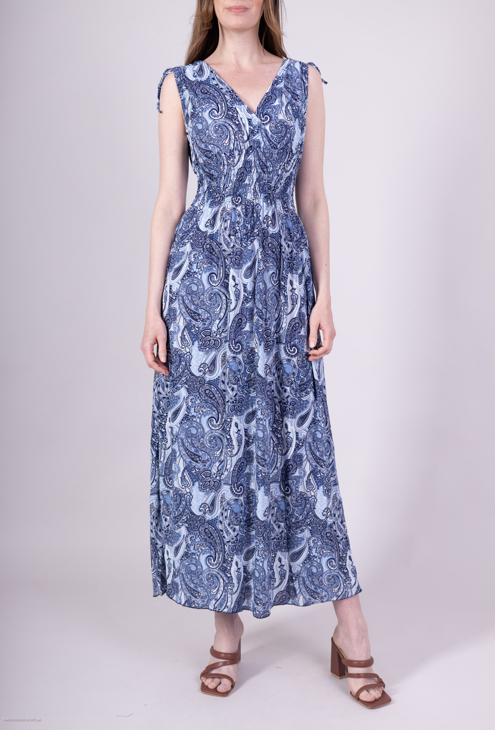 Wholesaler New Lolo - Long dress with a lot of pattern like flowers