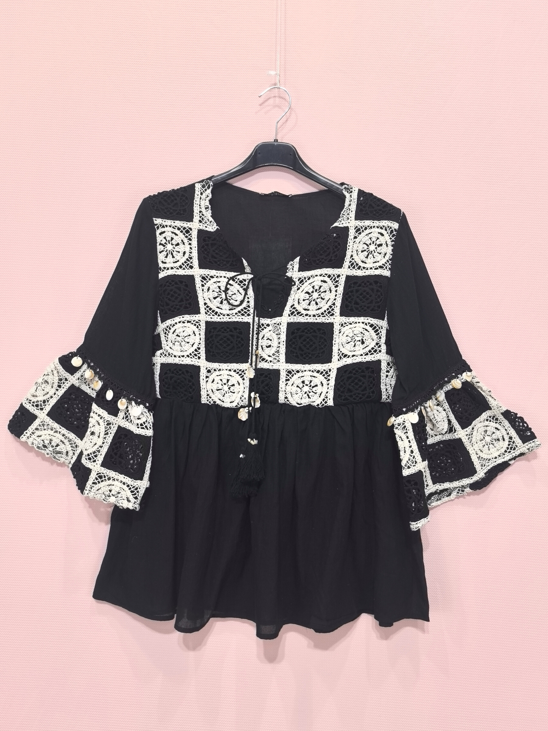 Wholesaler New Sunshine - Lace blouse