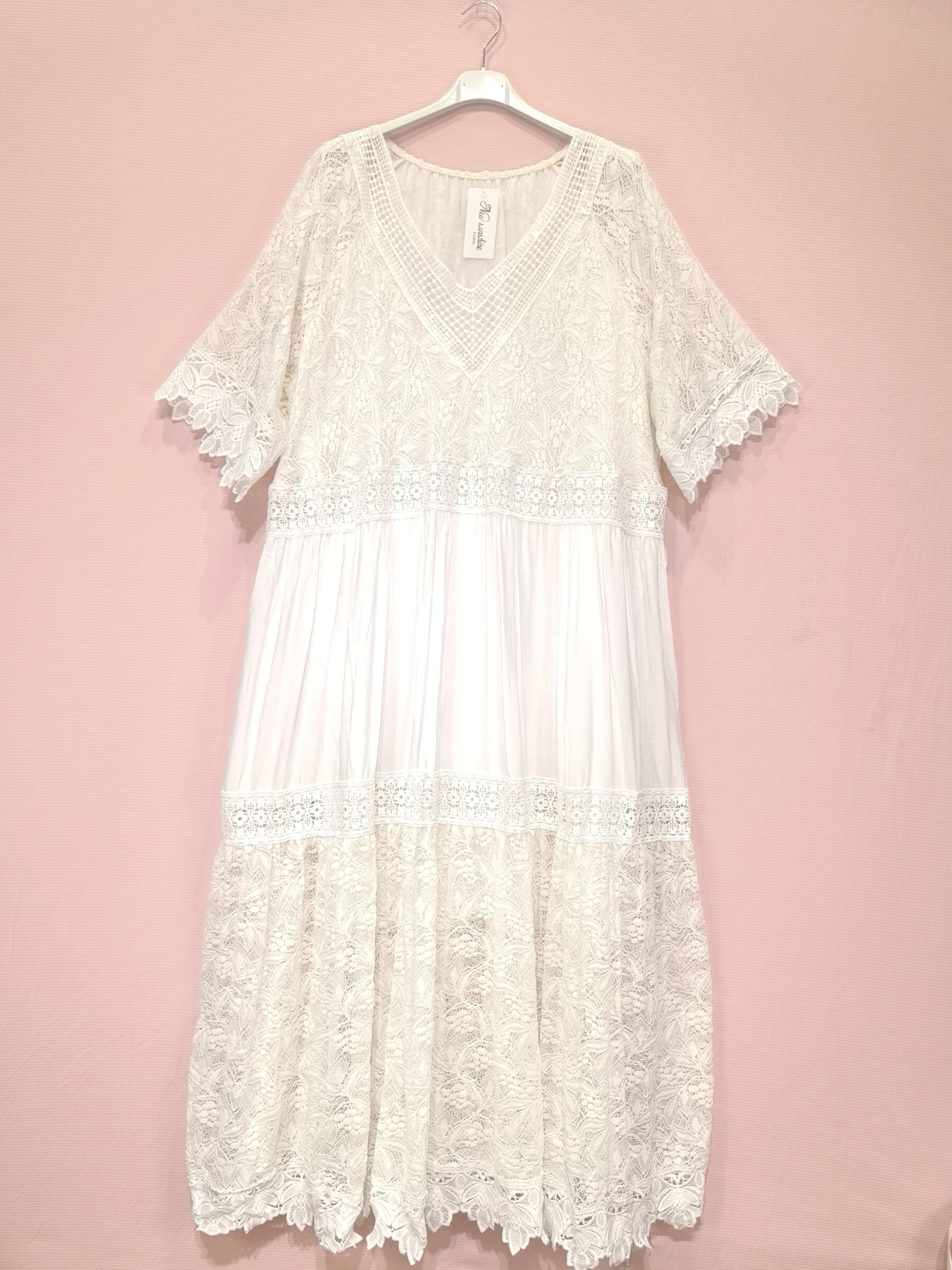 Grossiste New Sunshine - Robe longue dentelle