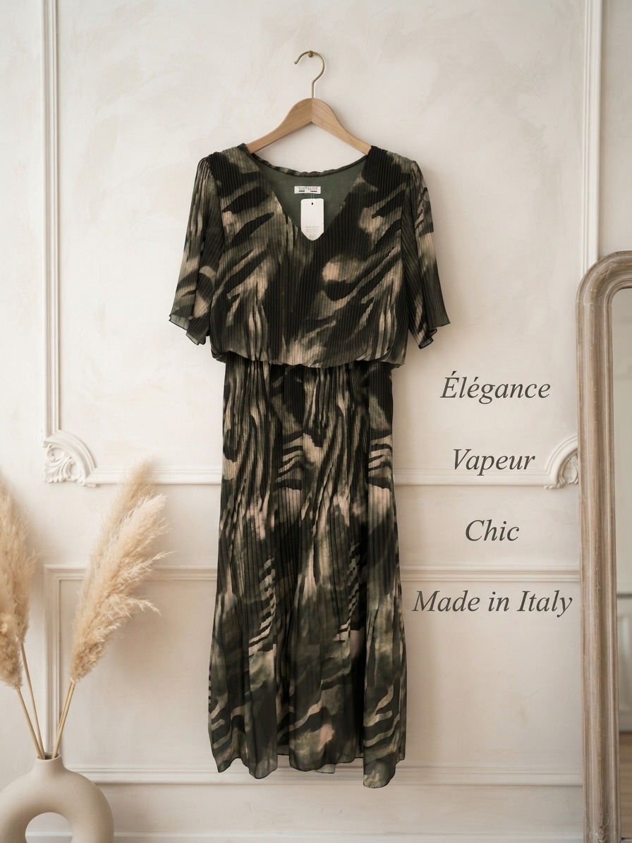 Großhändler New Sunshine - Bedrucktes plissiertes Maxikleid