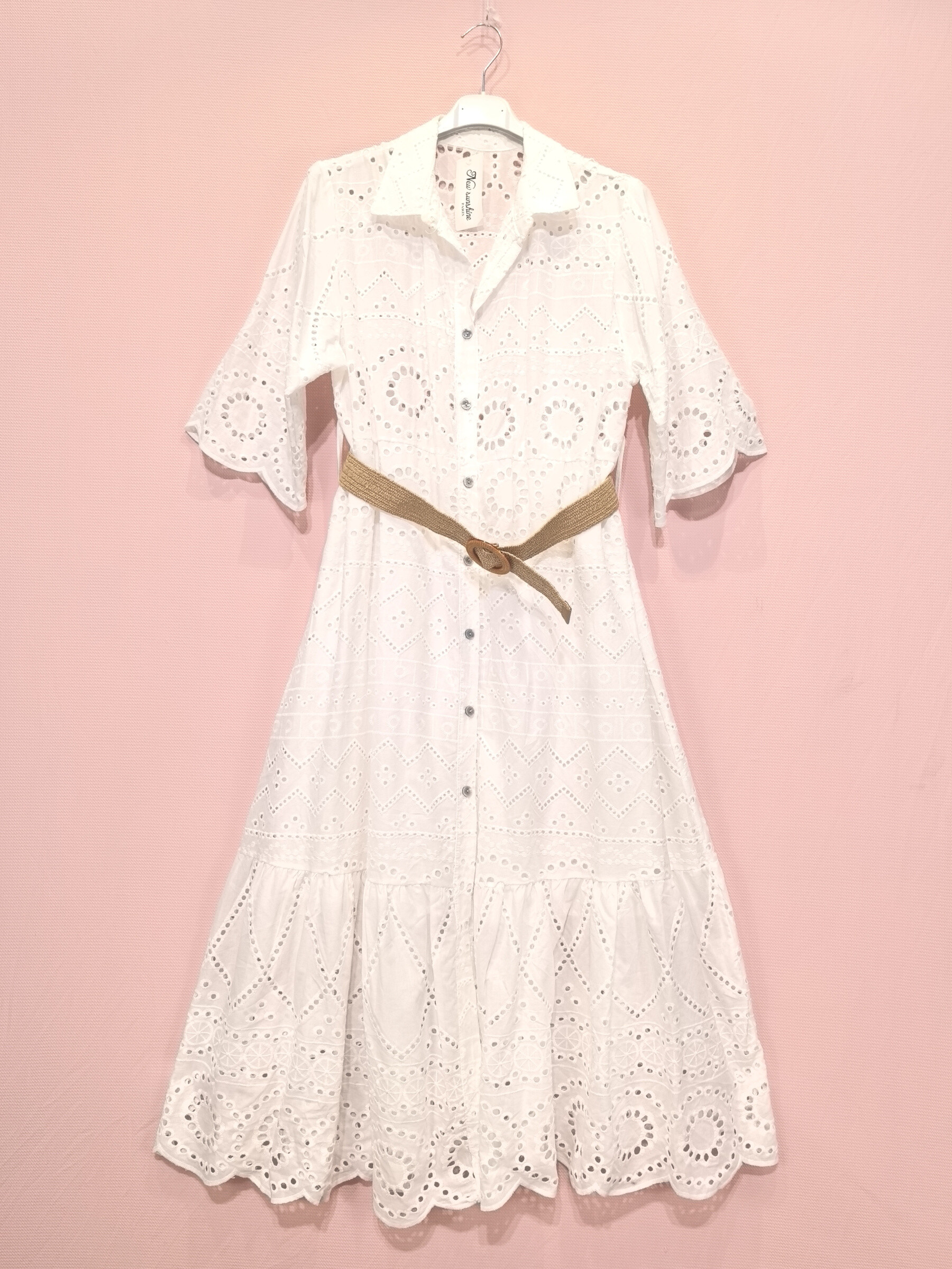 Grossiste New Sunshine - Robe chemise longue broderie anglaise