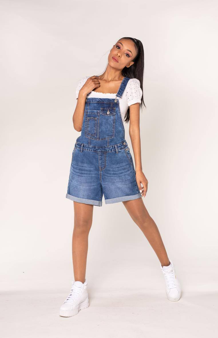 Grossista Nina Carter - Salopette con pantaloncini di jeans