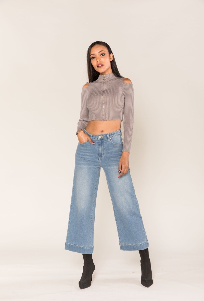 Grossista Nina Carter - Jeans a zampa PETITE