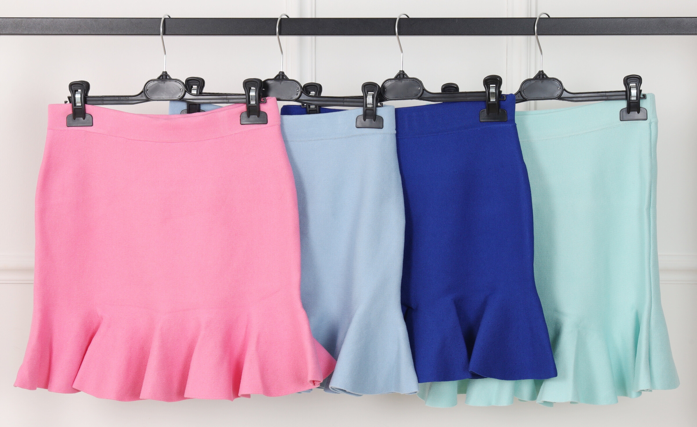 Wholesaler NIV - Pink skirt