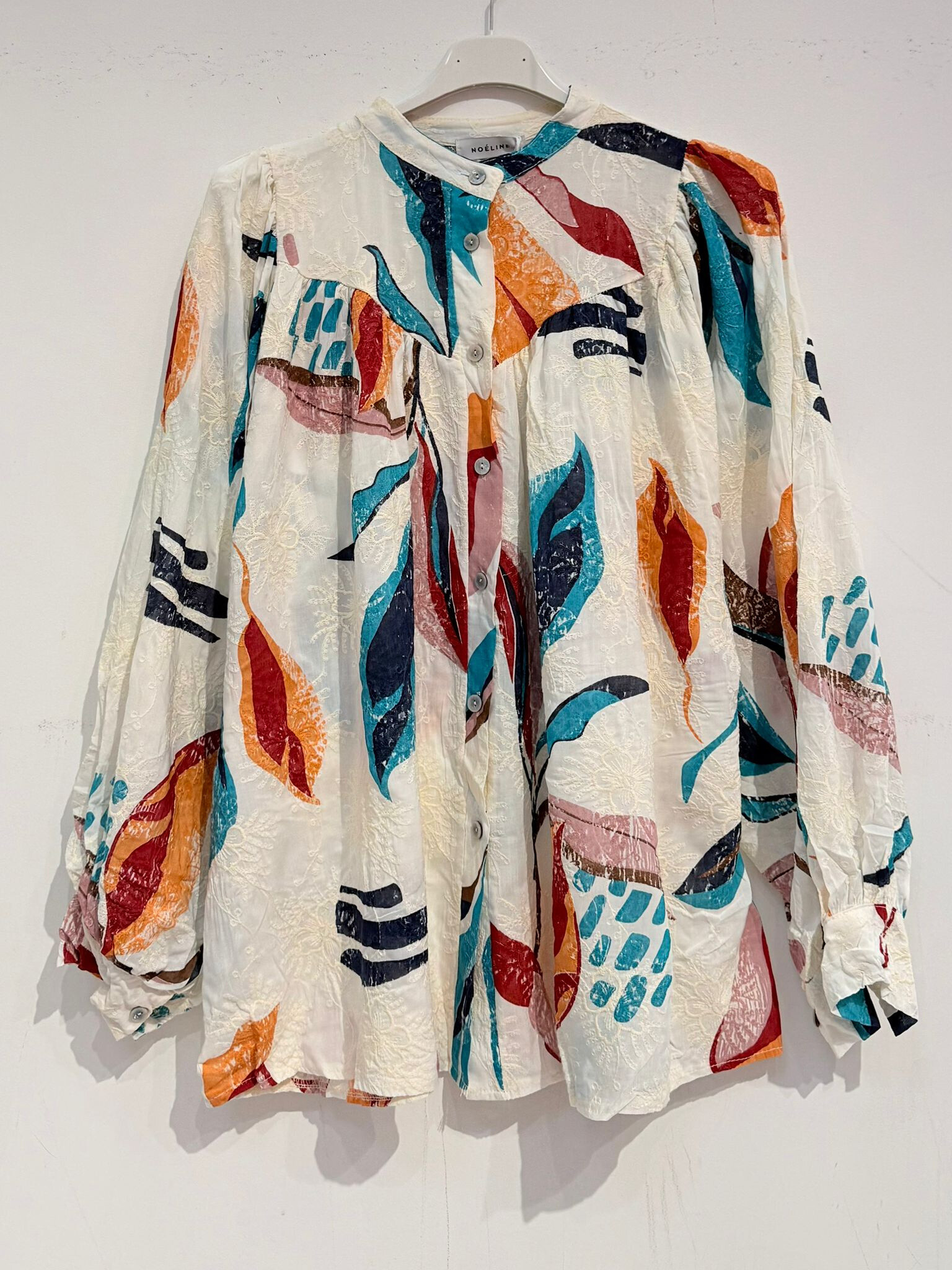 Großhändler Noéline - Bestickte Bluse
