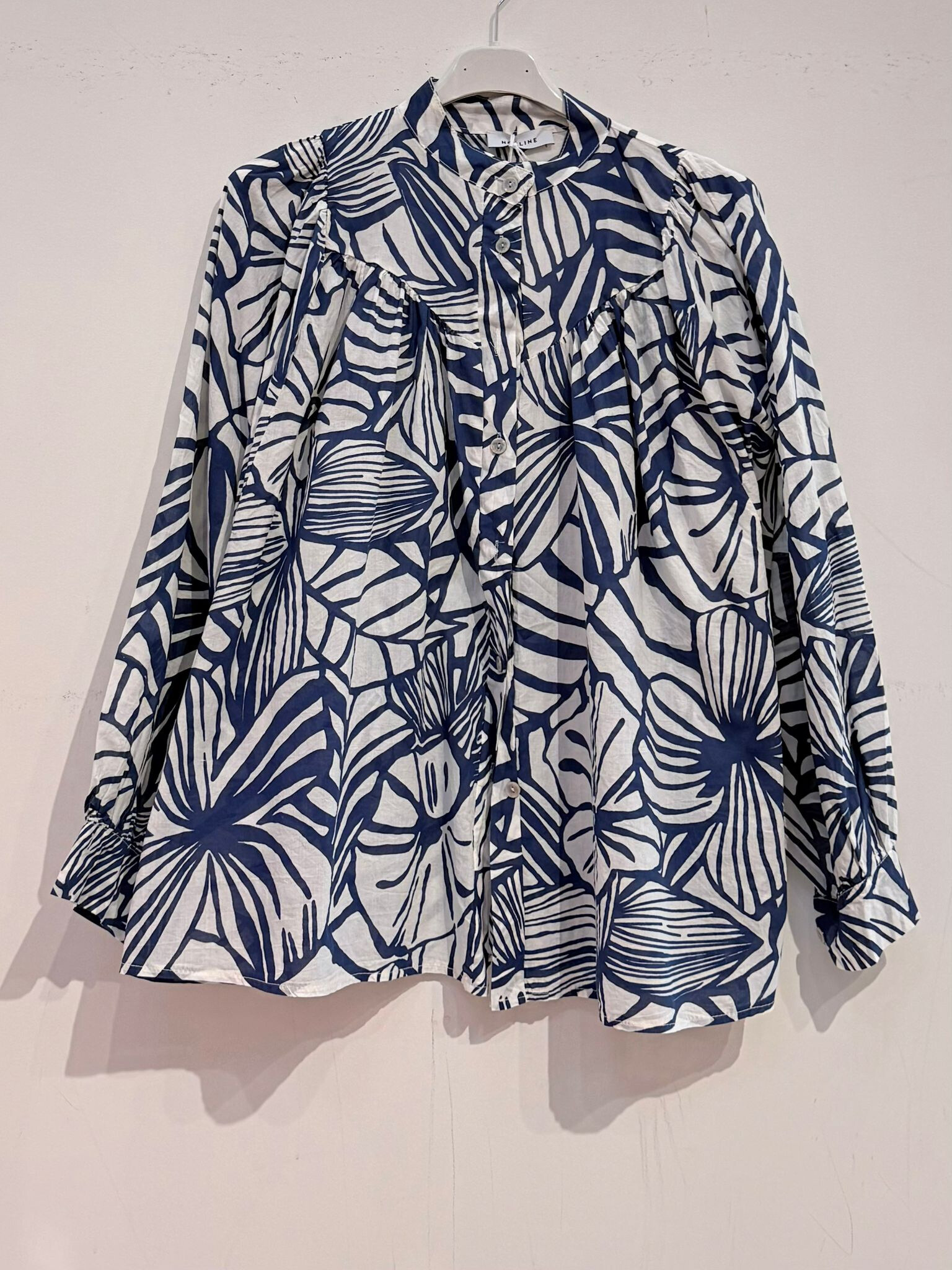 Großhändler Noéline - Bestickte Bluse