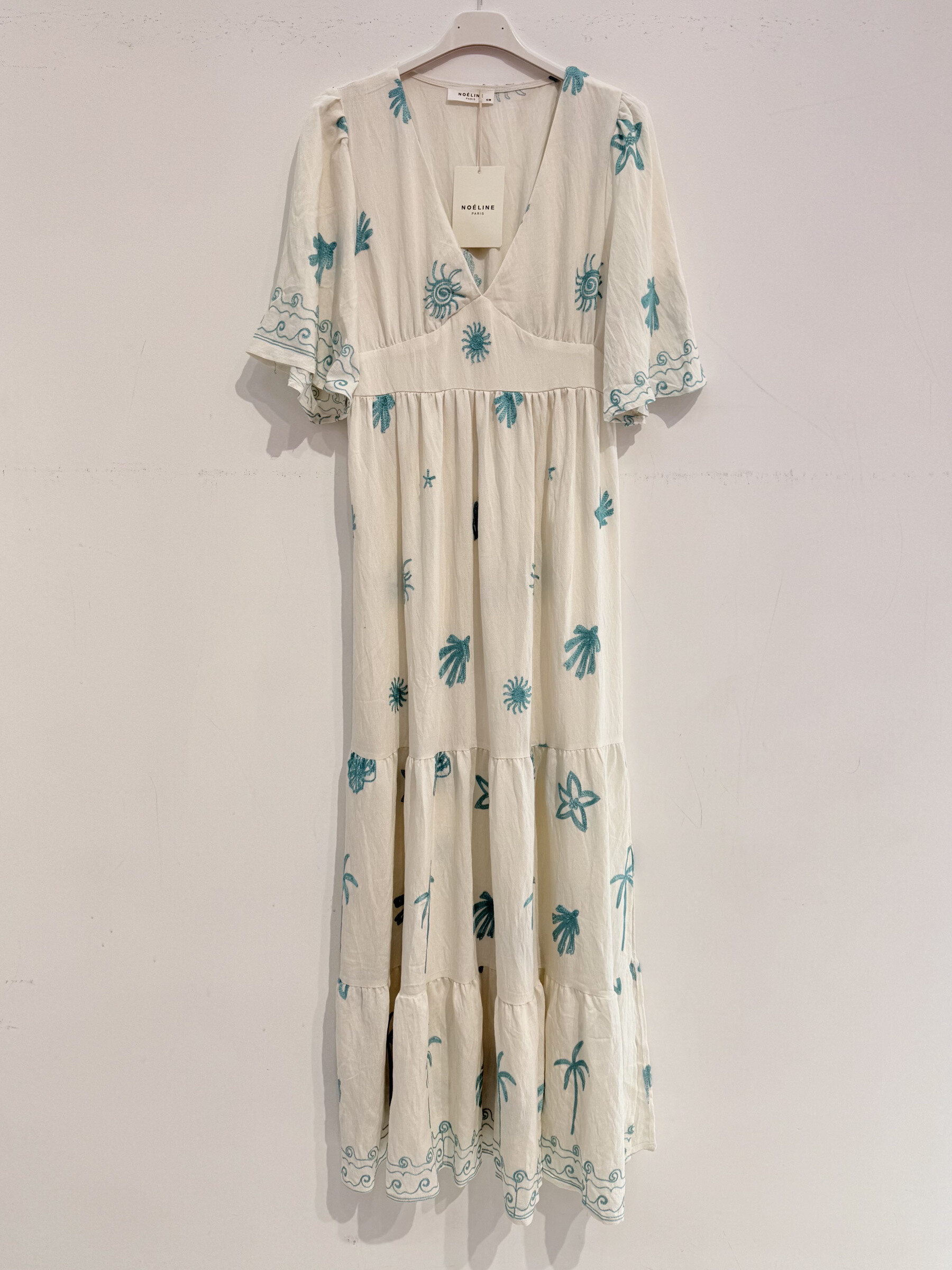 Großhändler Noéline - Langes gestickeltes Kleid