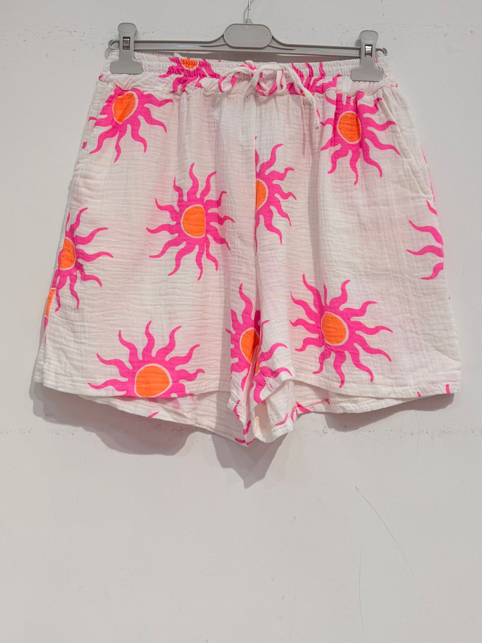 Großhändler Noéline - Aus Baumwolldruck gedruckte Shorts gedruckt