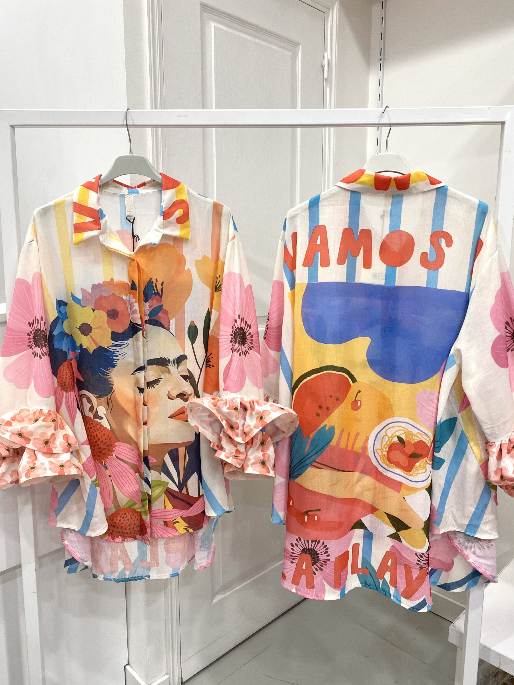 Großhändler NOS - Bluse mit Puffärmeln