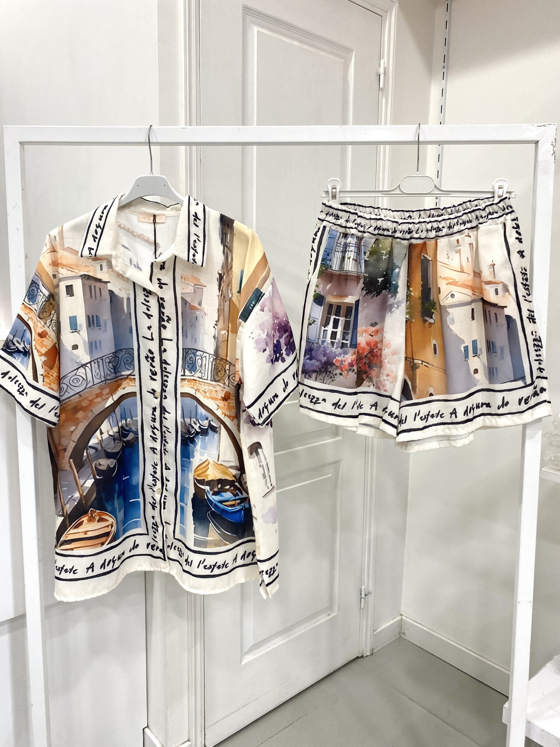 Großhändler NOS - Bedrucktes Hemd- und Shorts-Set