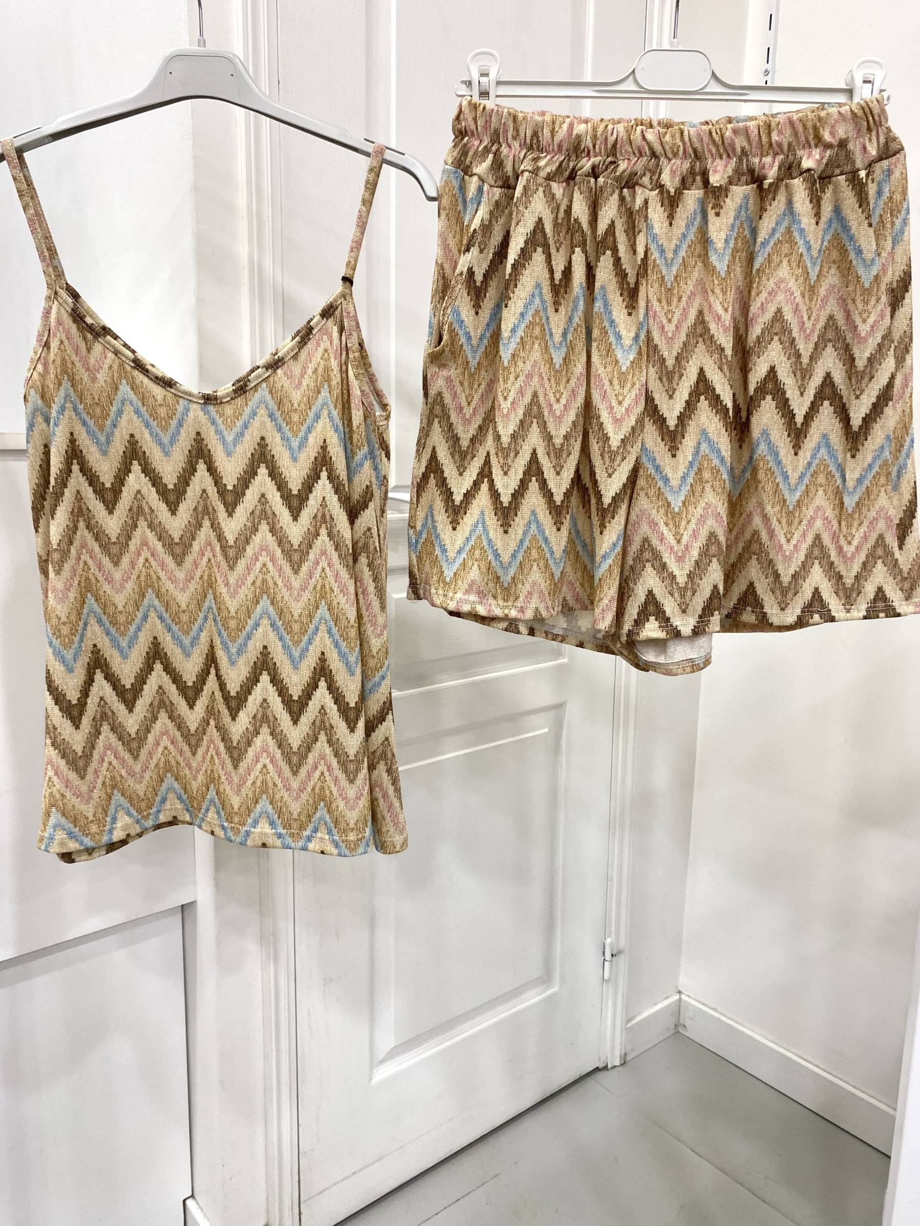 Großhändler NOS - Tanktop- und Shorts-Set