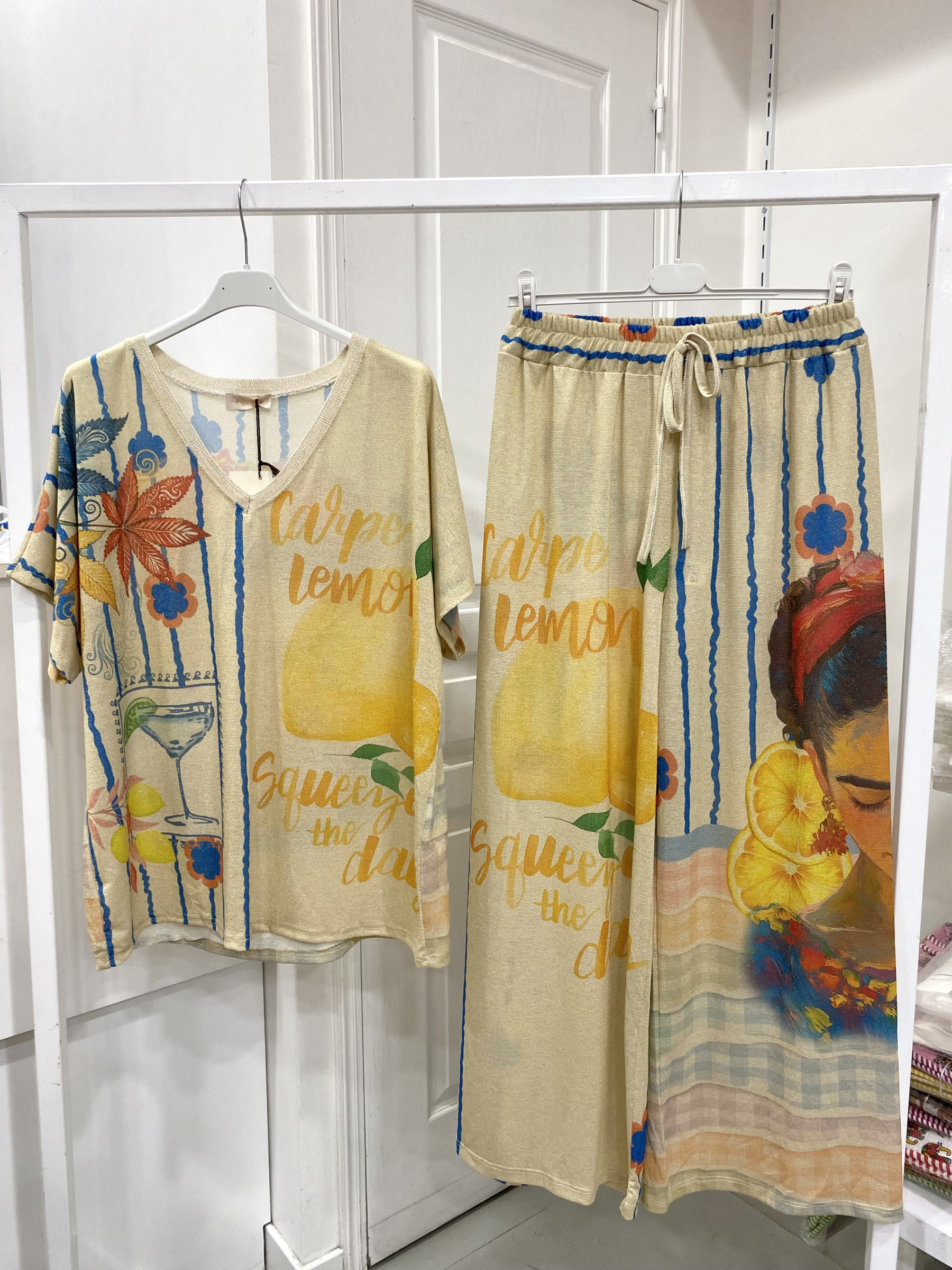 Mayorista NOS - Conjunto de top y pantalón estampado