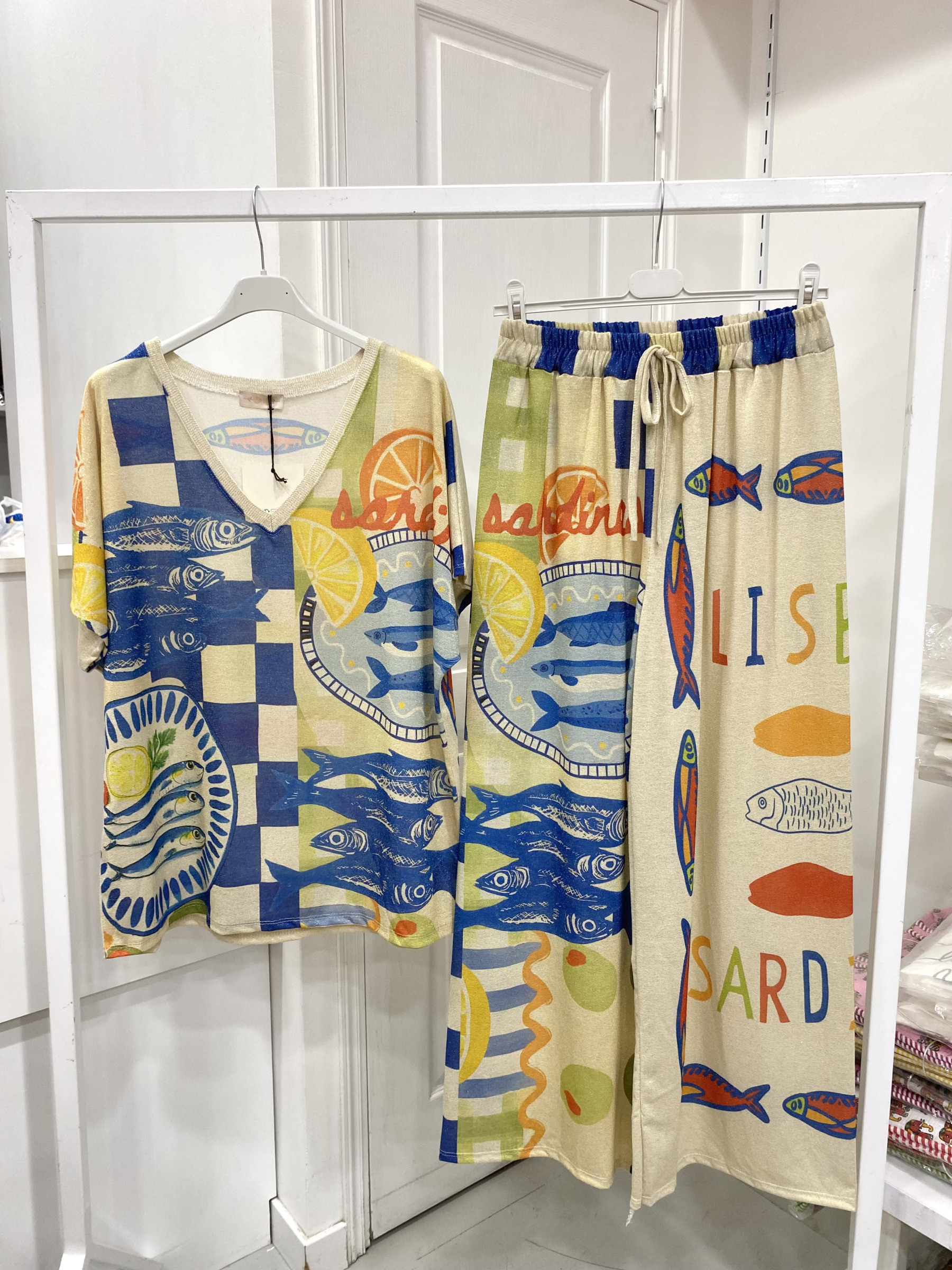 Mayorista NOS - Conjunto de top y pantalón estampado