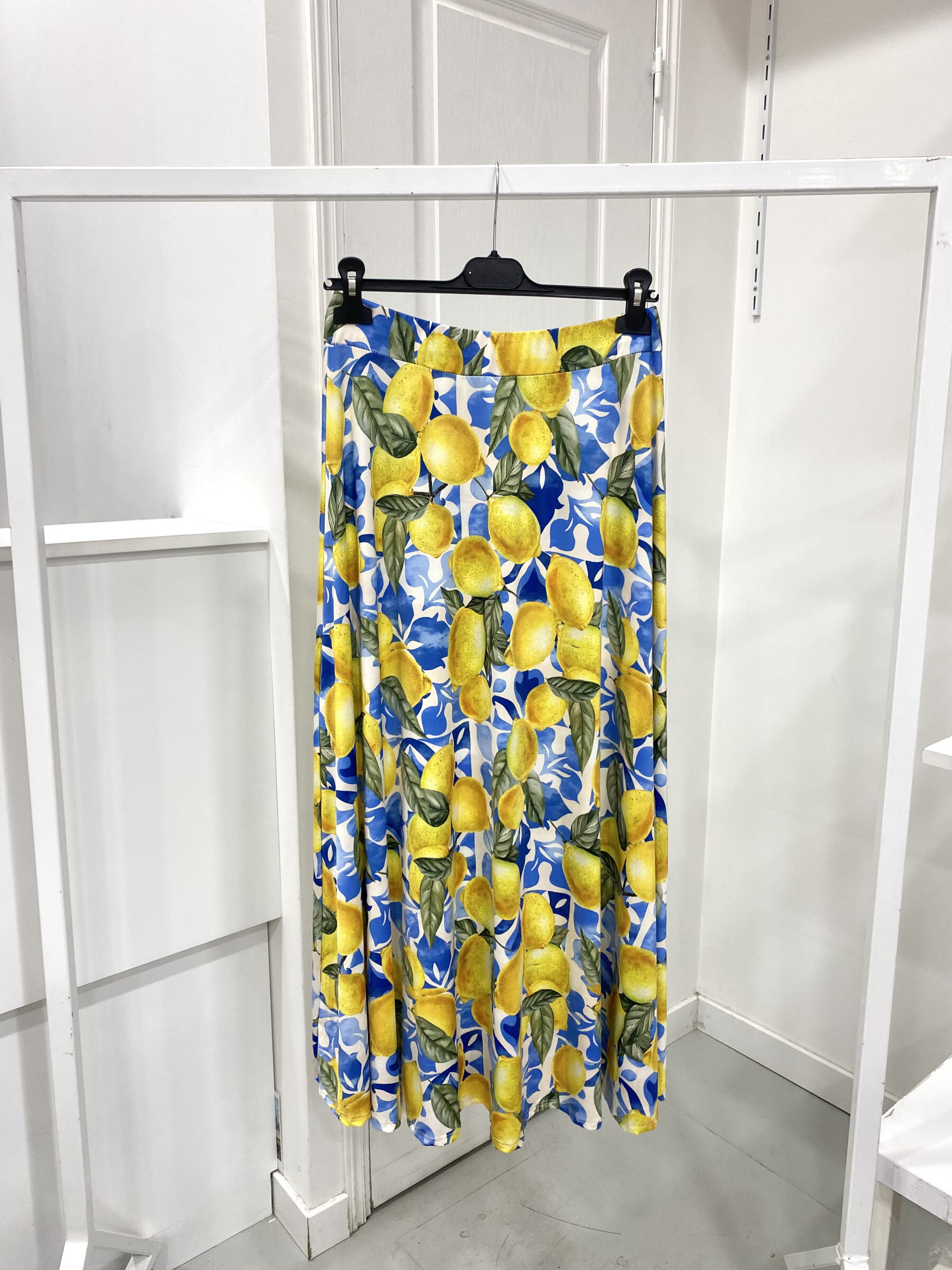 Wholesaler NOS - Fluid printed skirt