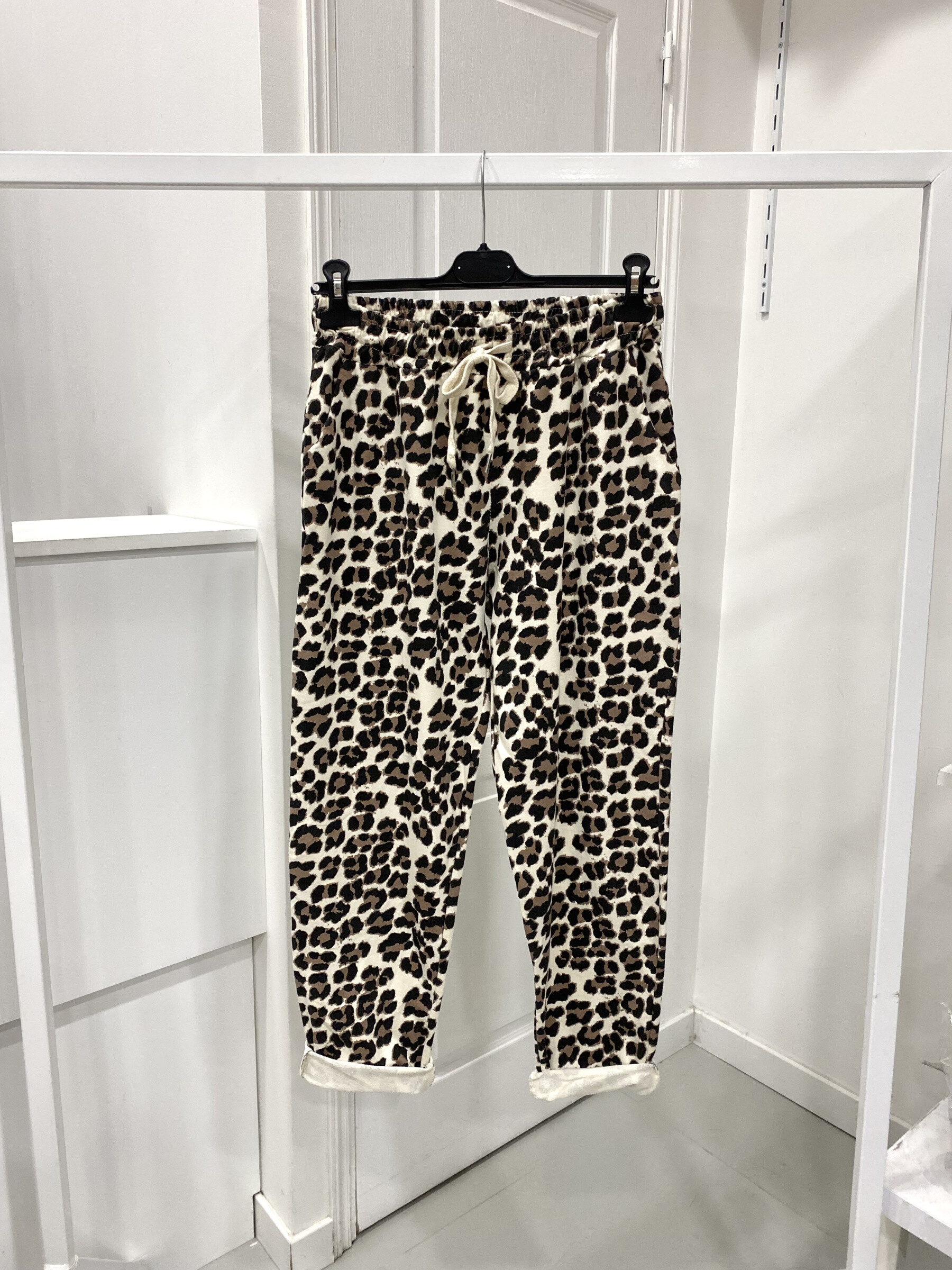 Wholesaler NOS - Leopard jogging pants