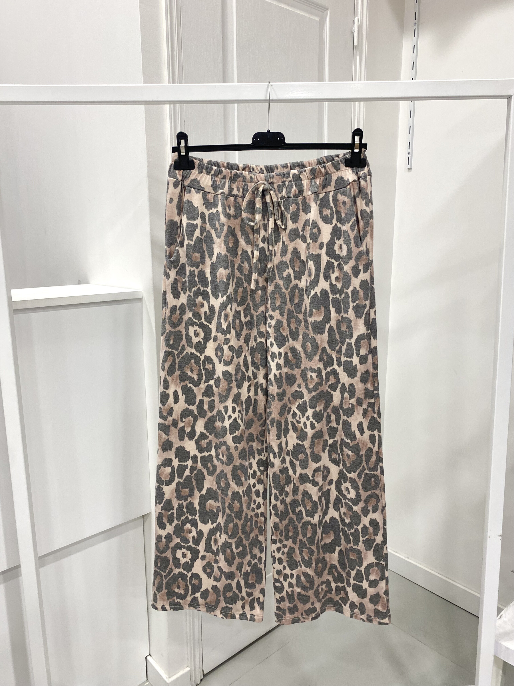 Grossiste NOS - Pantalon large imprimé léopard