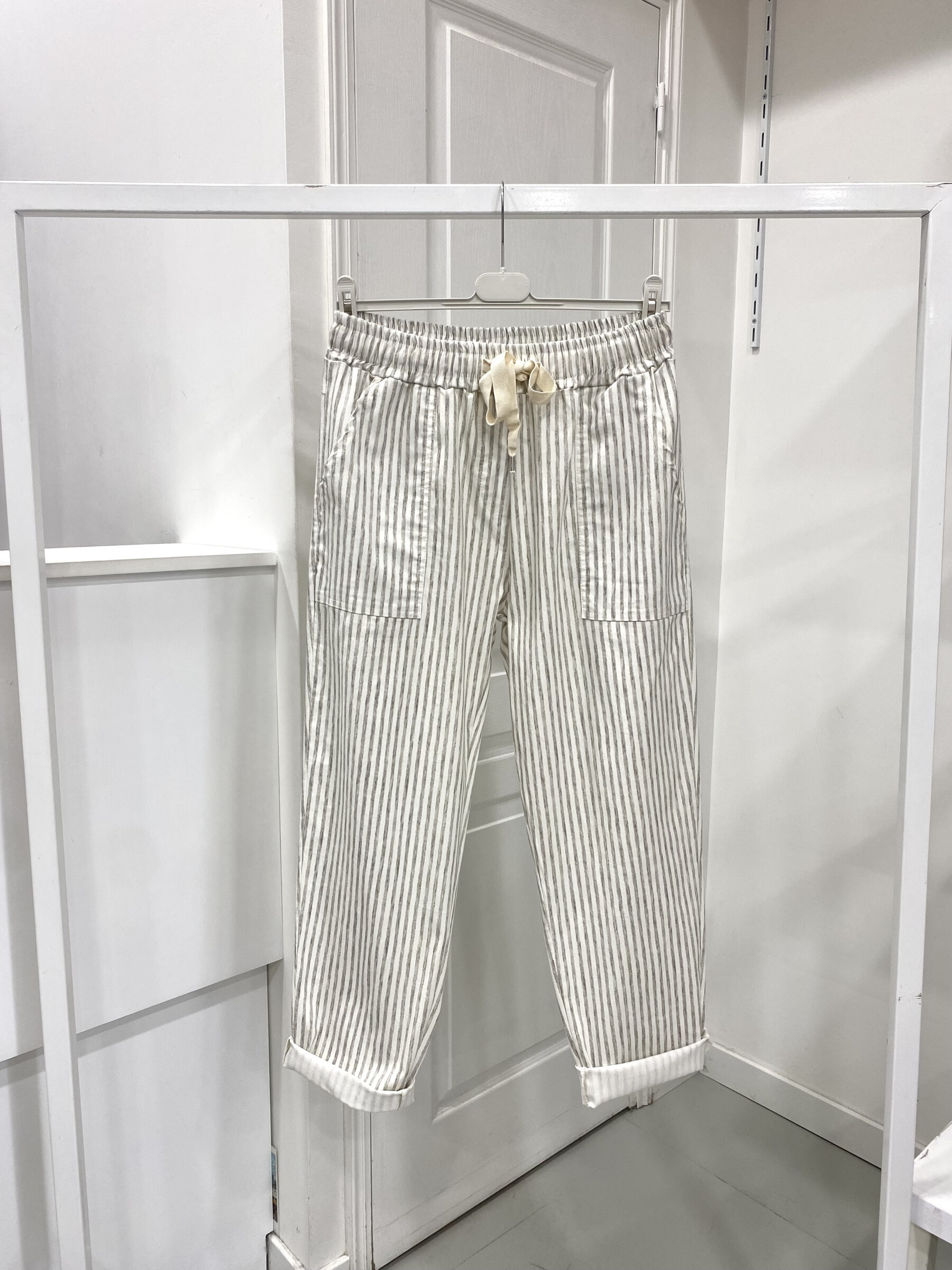 Wholesaler NOS - Striped pants