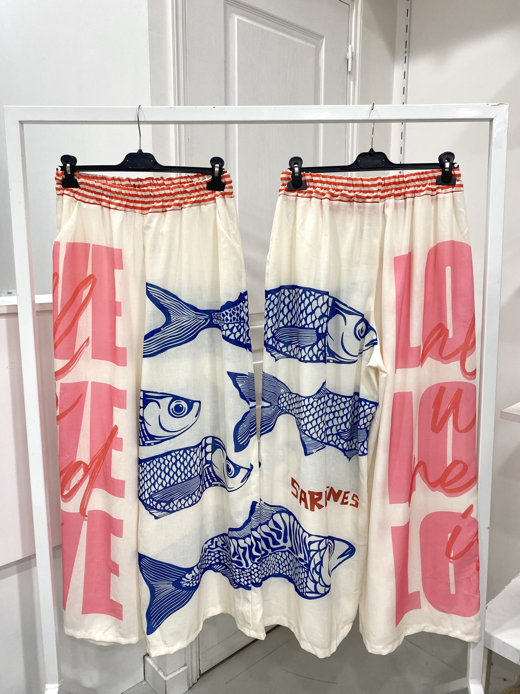 Wholesaler NOS - Printed pants