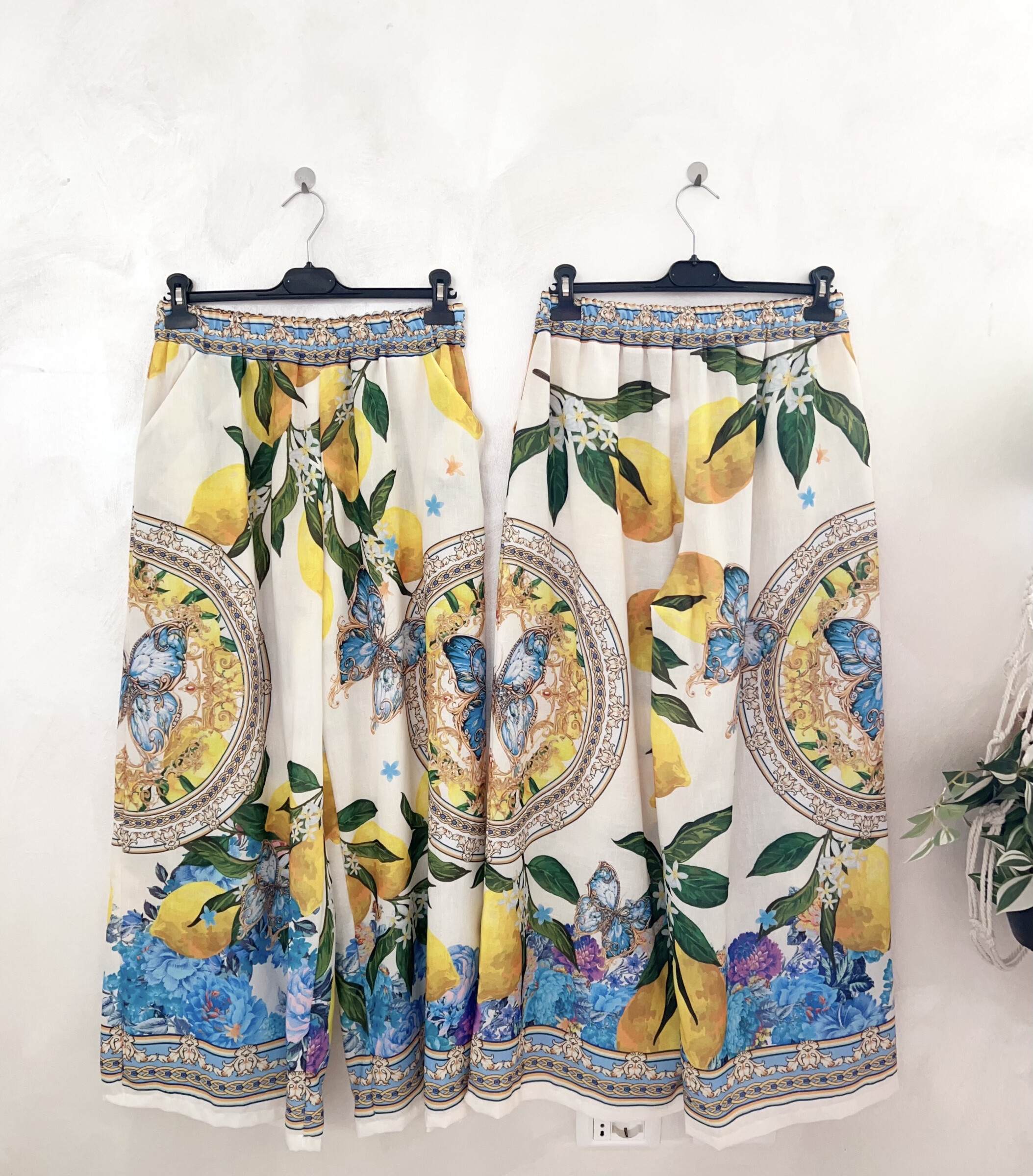 Wholesaler NOS - Printed trousers