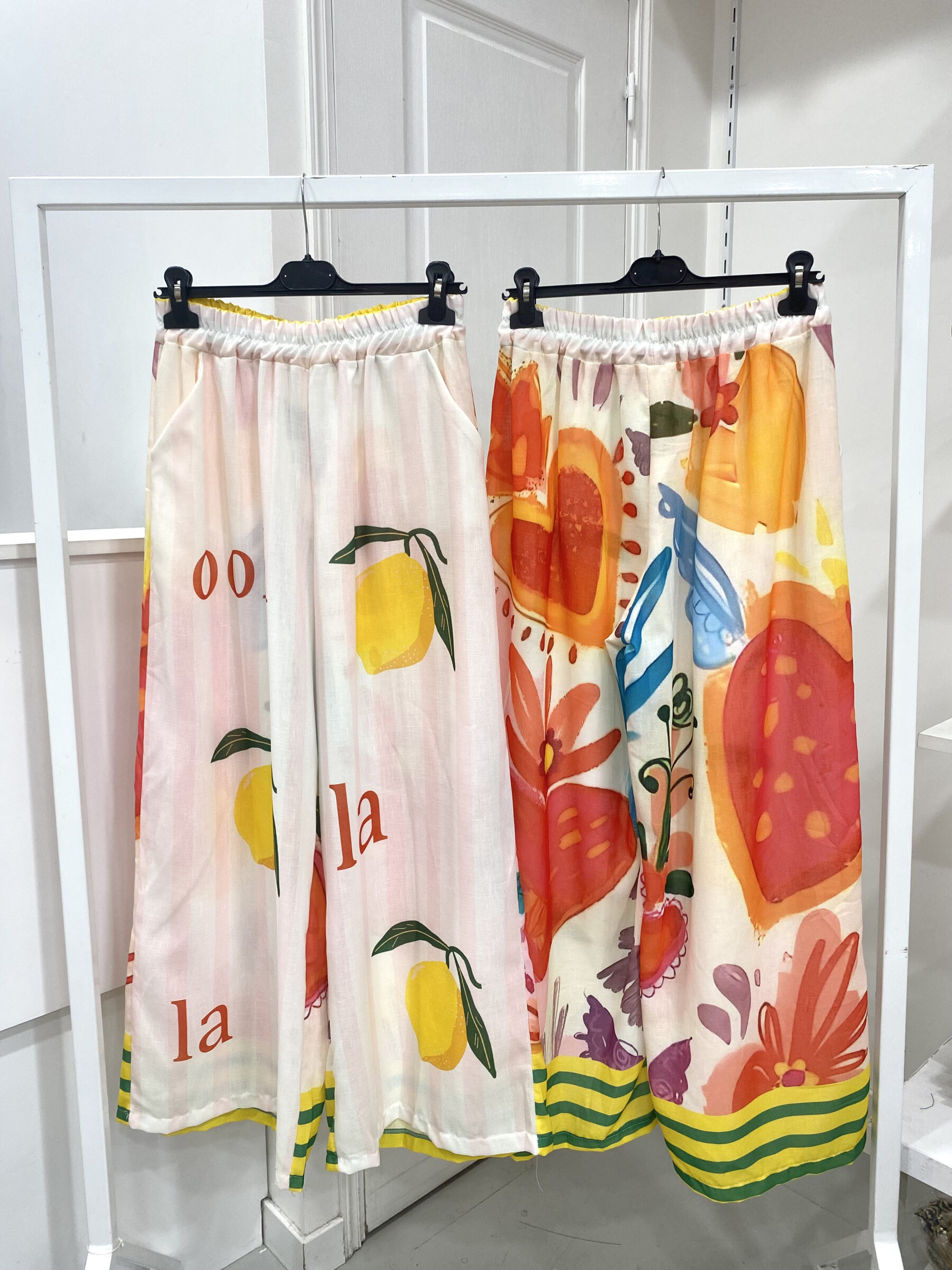 Grossista NOS - Pantaloni stampati