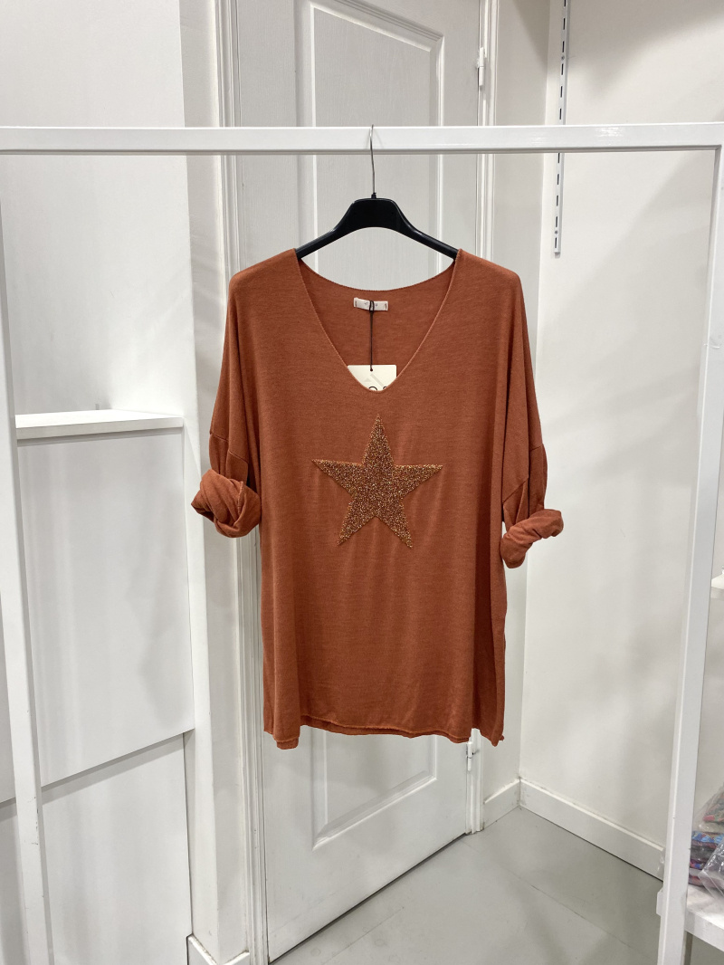 Blouse model 220868 Rue Paris