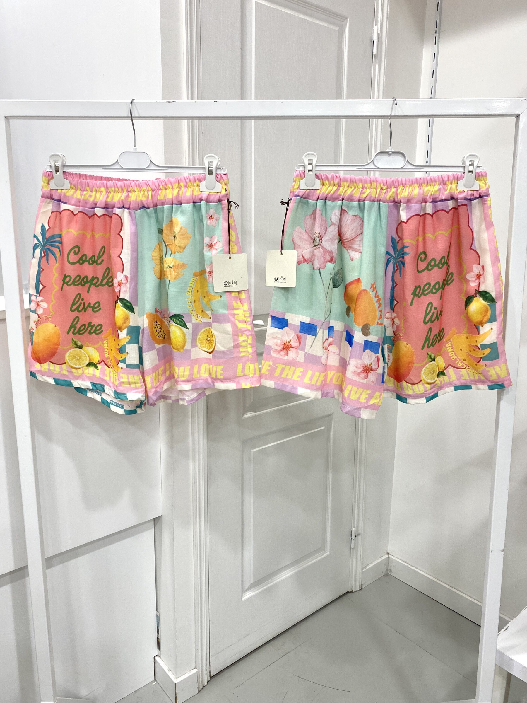 Wholesaler NOS - Printed shorts