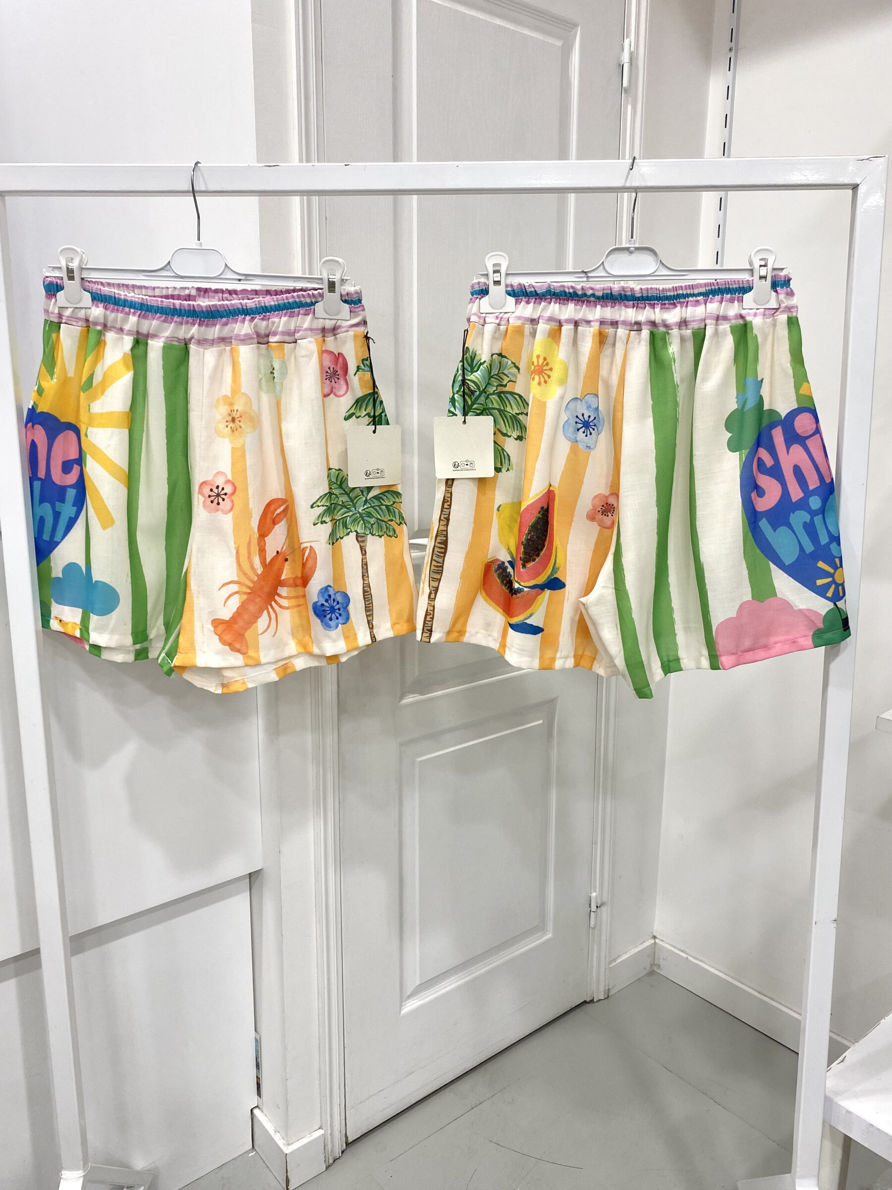 Großhändler NOS - Bedruckte Shorts