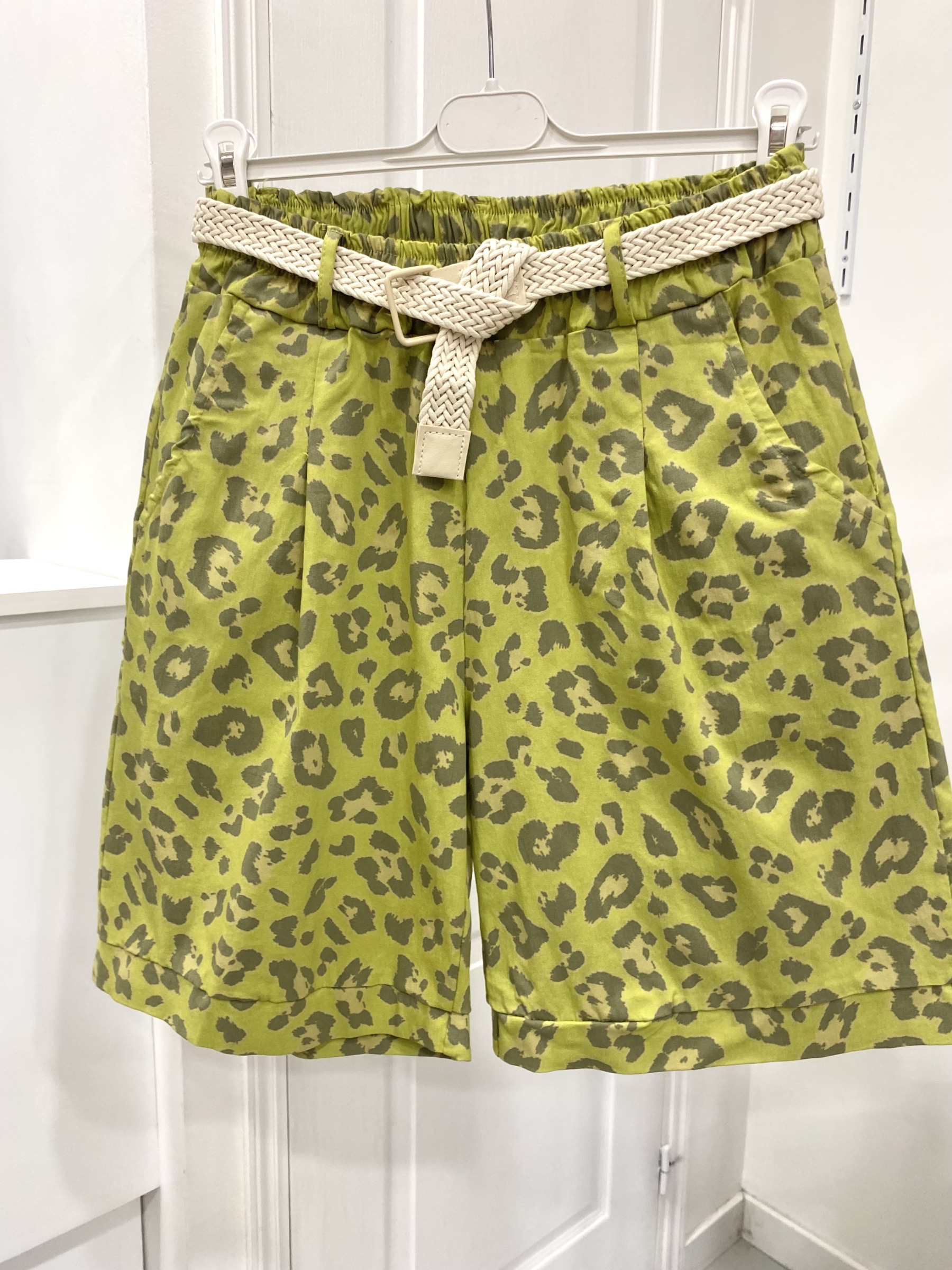 Großhändler NOS - Leopardenmuster Shorts