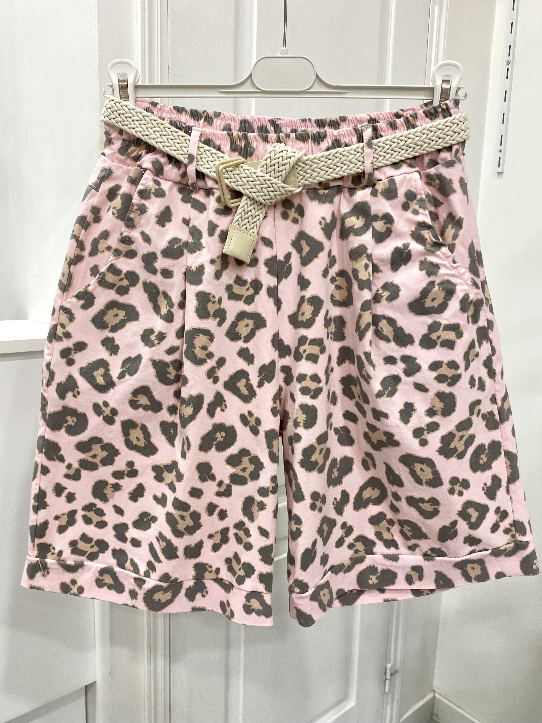 Grossista NOS - Shorts stampa leopardo