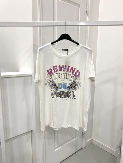 Grossiste NOS - T - shirt délavé avec motif Grossiste NOS - T - shirt délavé avec motif