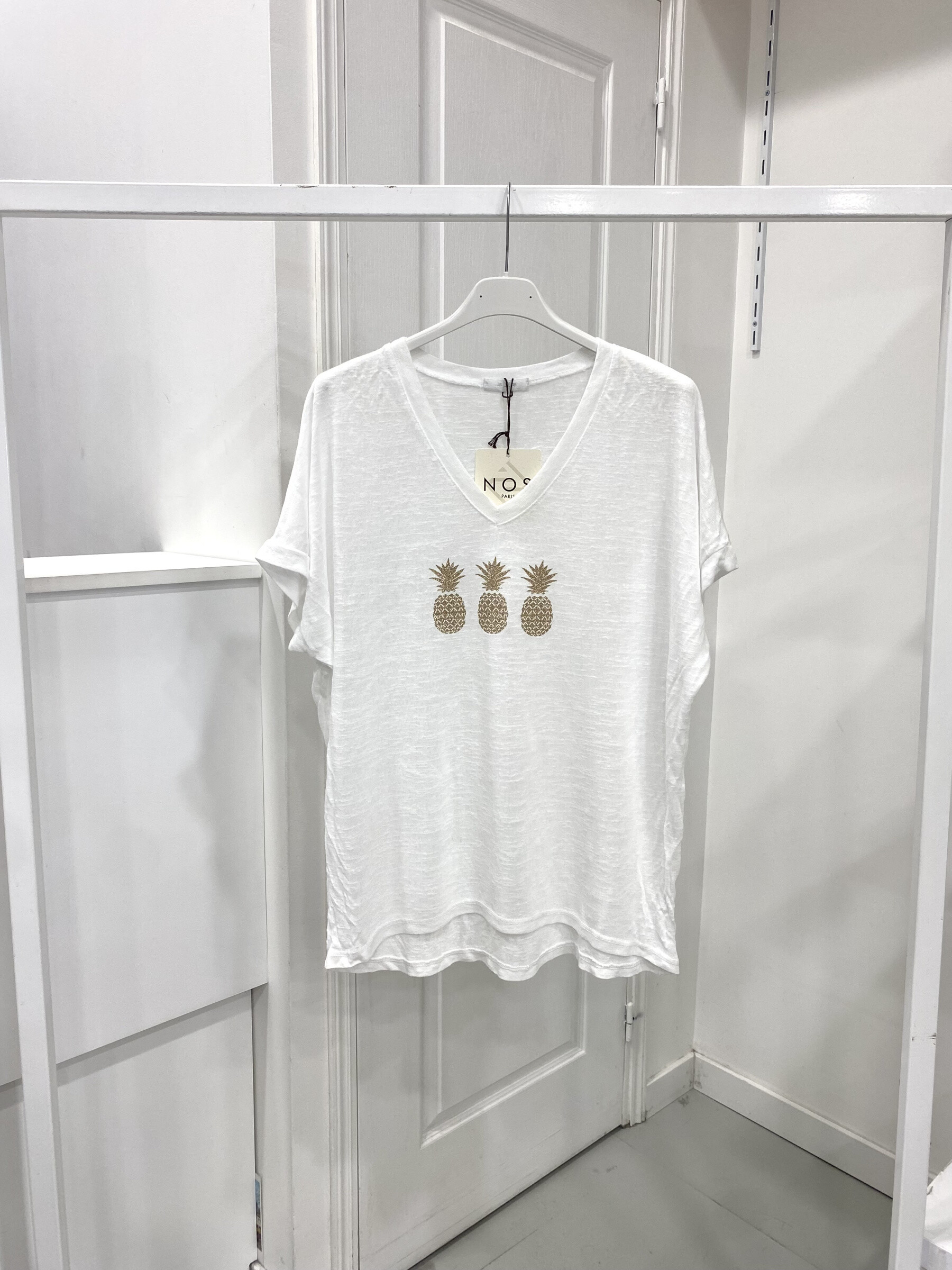 Wholesaler NOS - T shirt "3 pineapple"