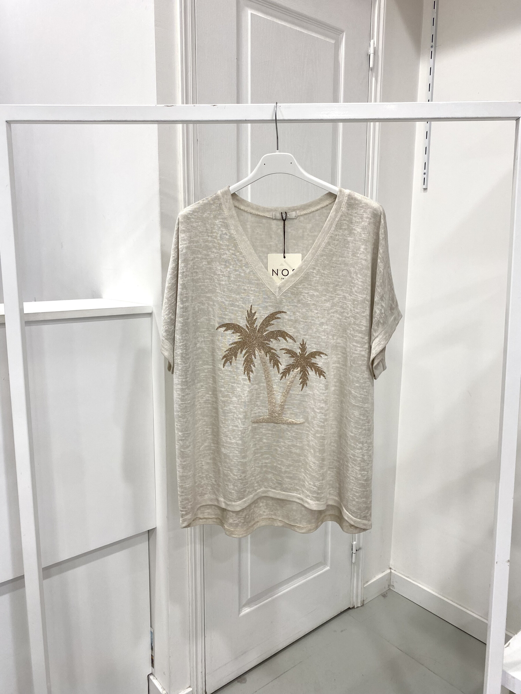 Wholesaler NOS - T shirt