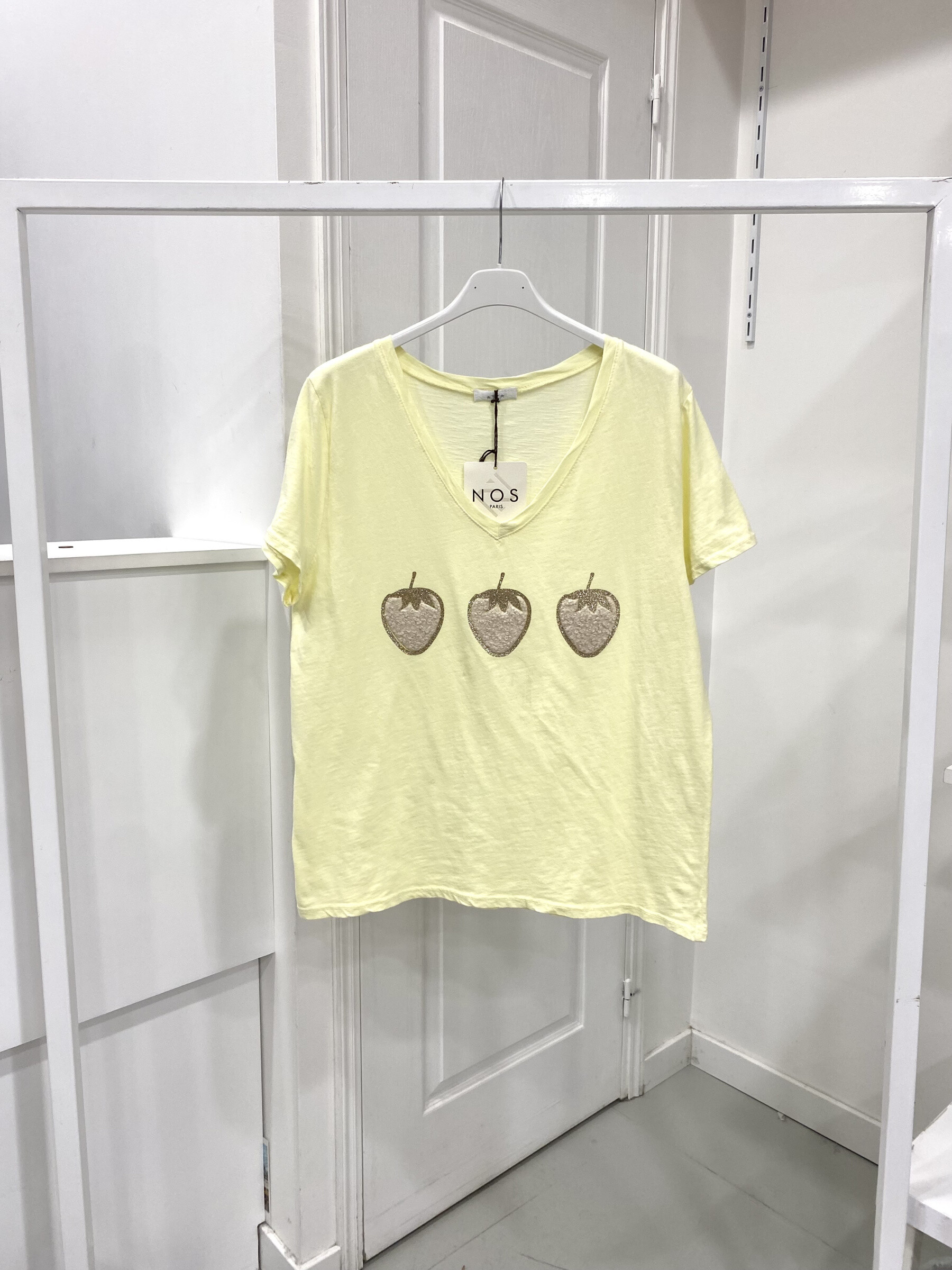 Grossiste NOS - T shirt "3 fraises"