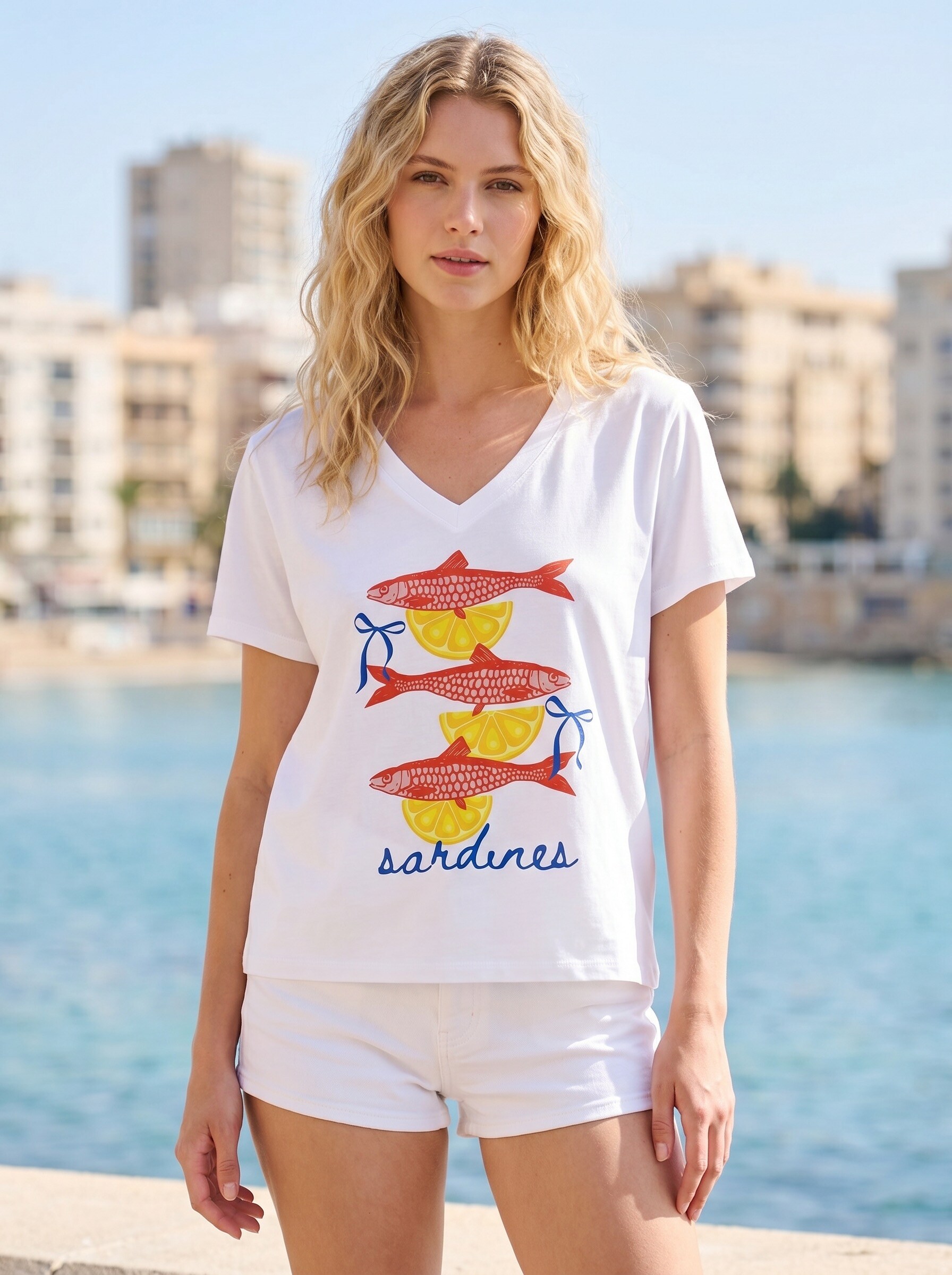 Großhändler NOS - Weißes T-Shirt mit Muster