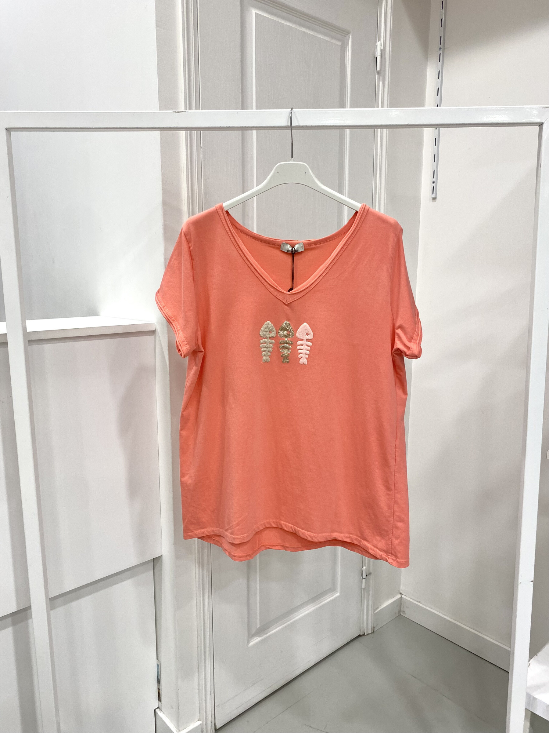 Wholesaler NOS - T shirt