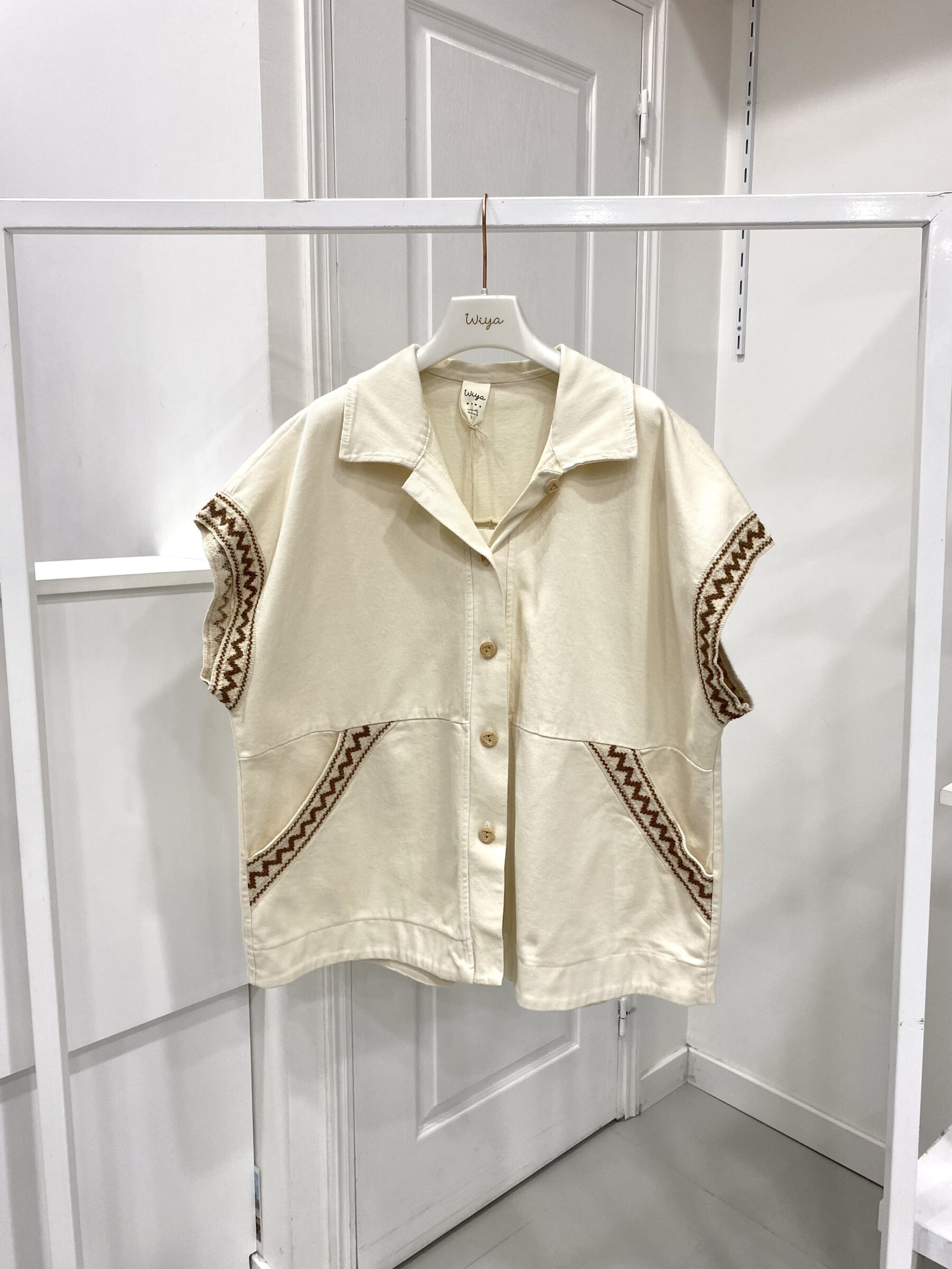 Wholesaler NOS - Short sleeve jacket