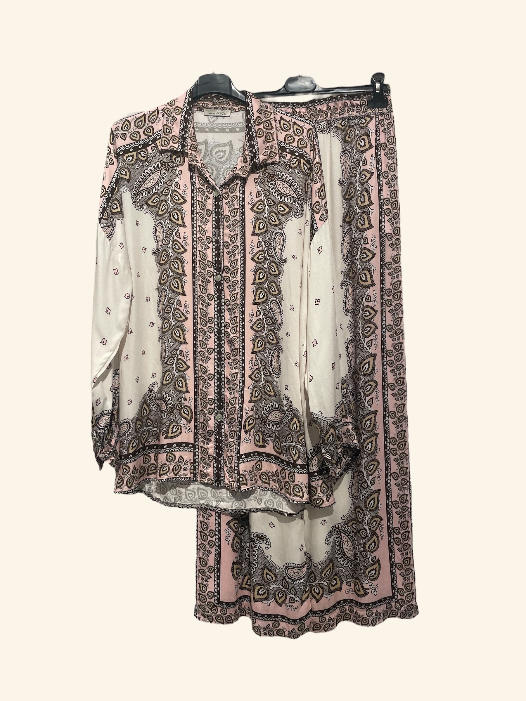 Mayorista NOTA BENE - Camisa y pantalones