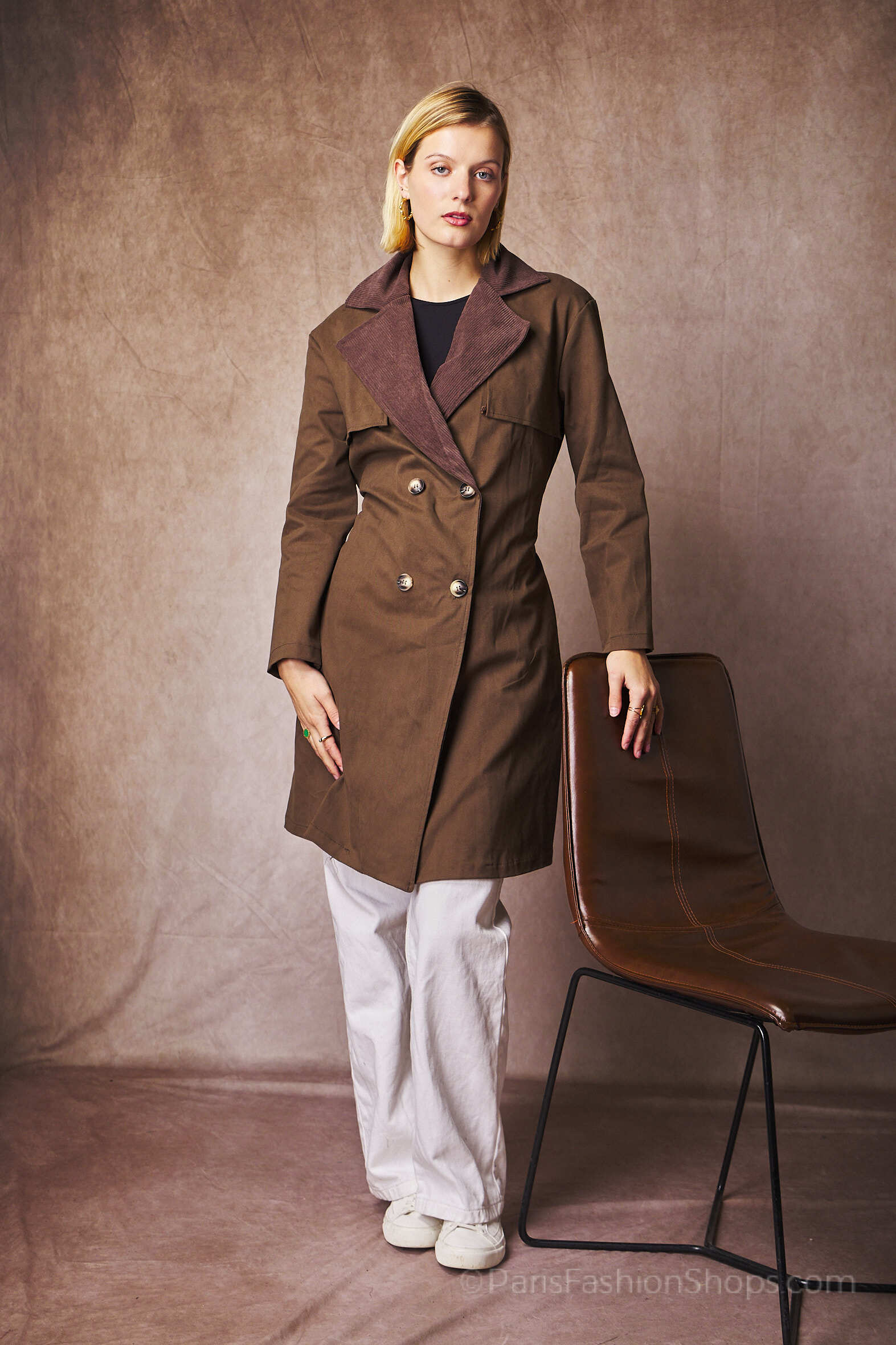 Grossiste NOTA BENE - Trench Élégance Contrastée – Col Velours & Coupe Structurée