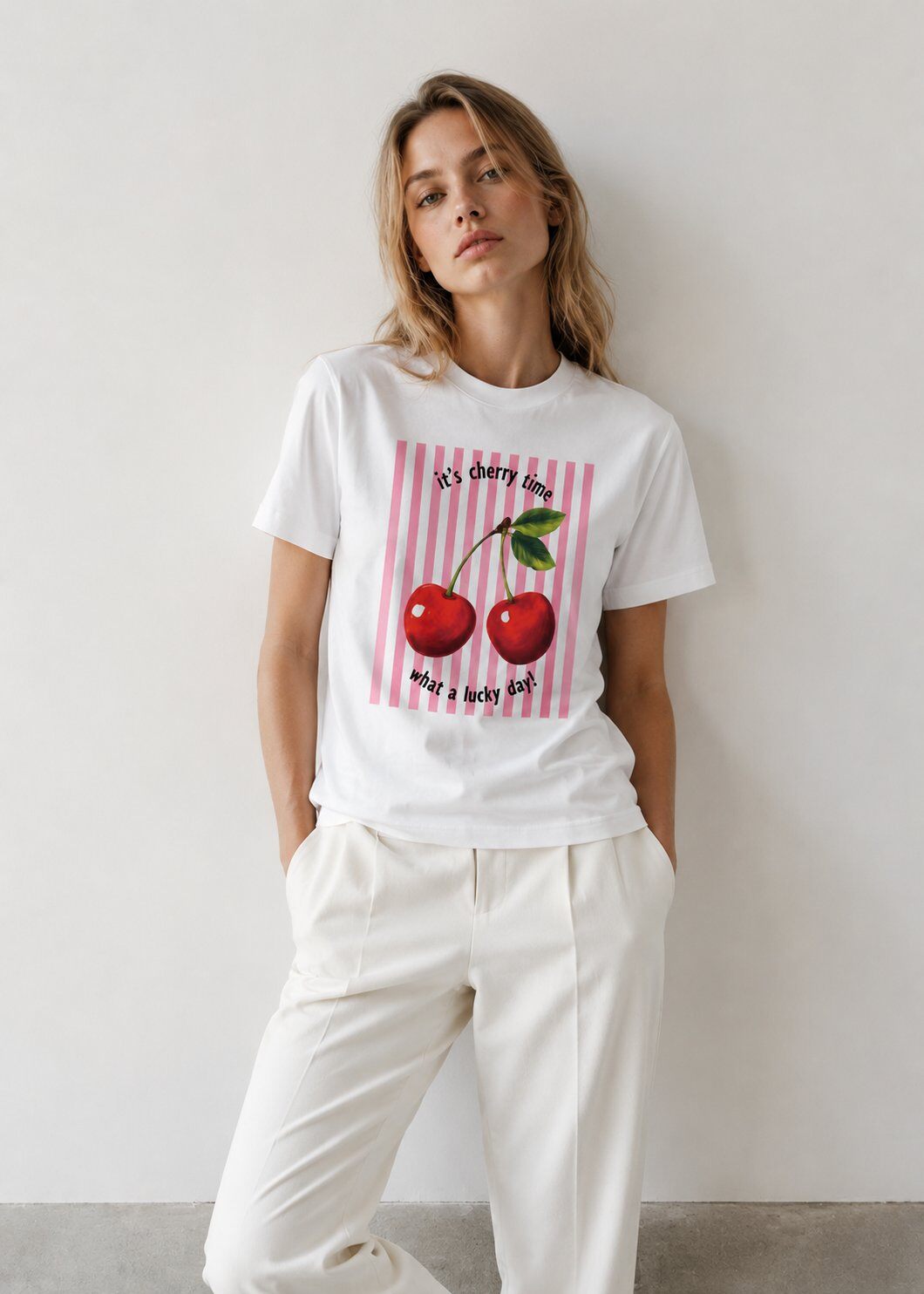 Wholesaler O.TD - Women's t-shirt with cherry print