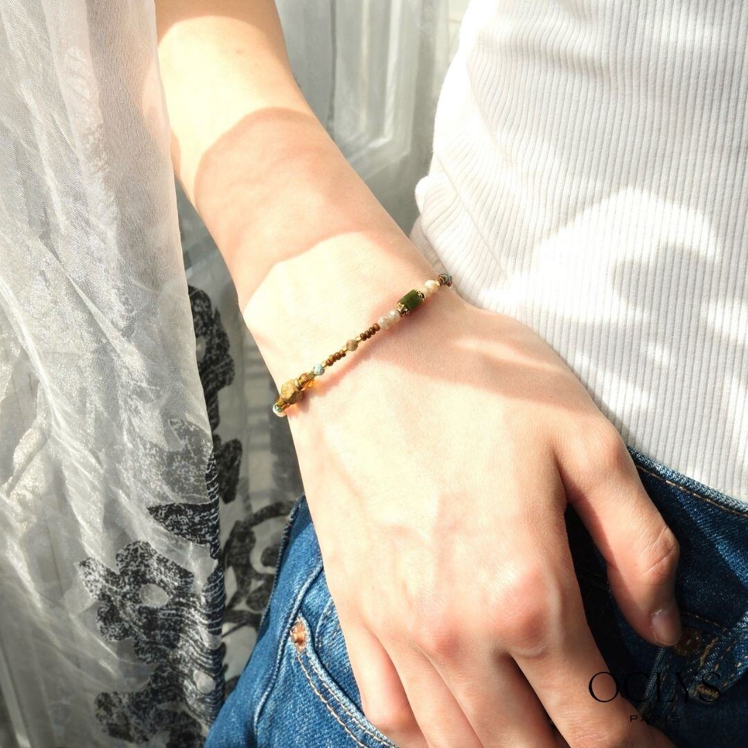 Mayorista OCLYS - Pulsera de piedras naturales de acero inoxidable dorado Uri