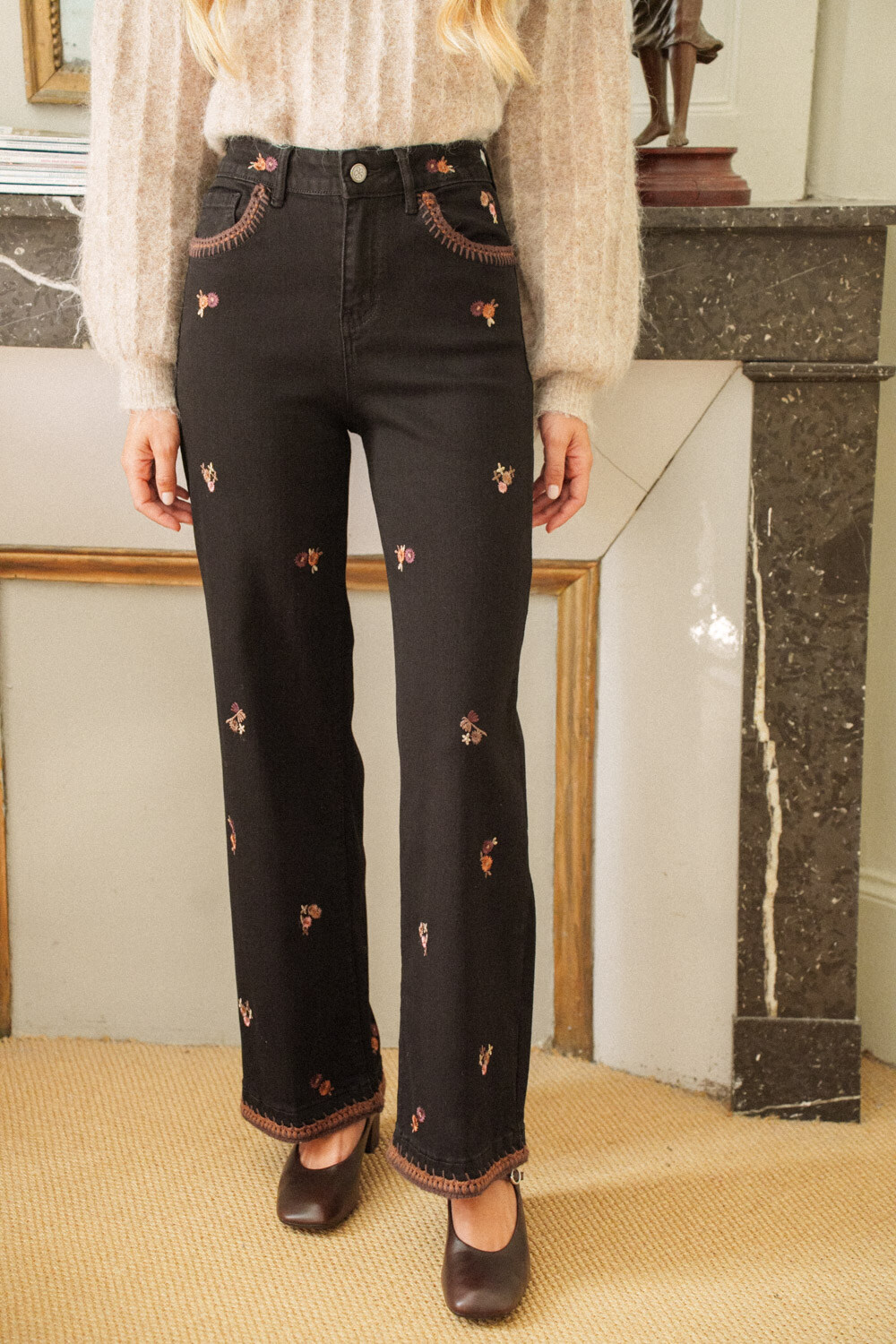 Mayorista ONADO (Maison Onado) - Jeans de campana – Talle alto – Bordados florales