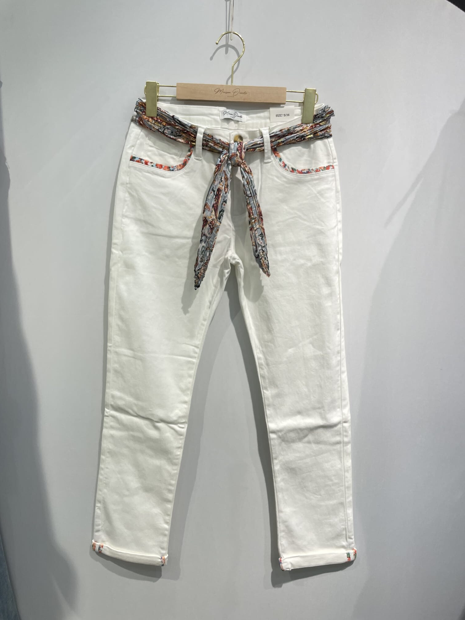 Wholesaler ONADO - Right pants