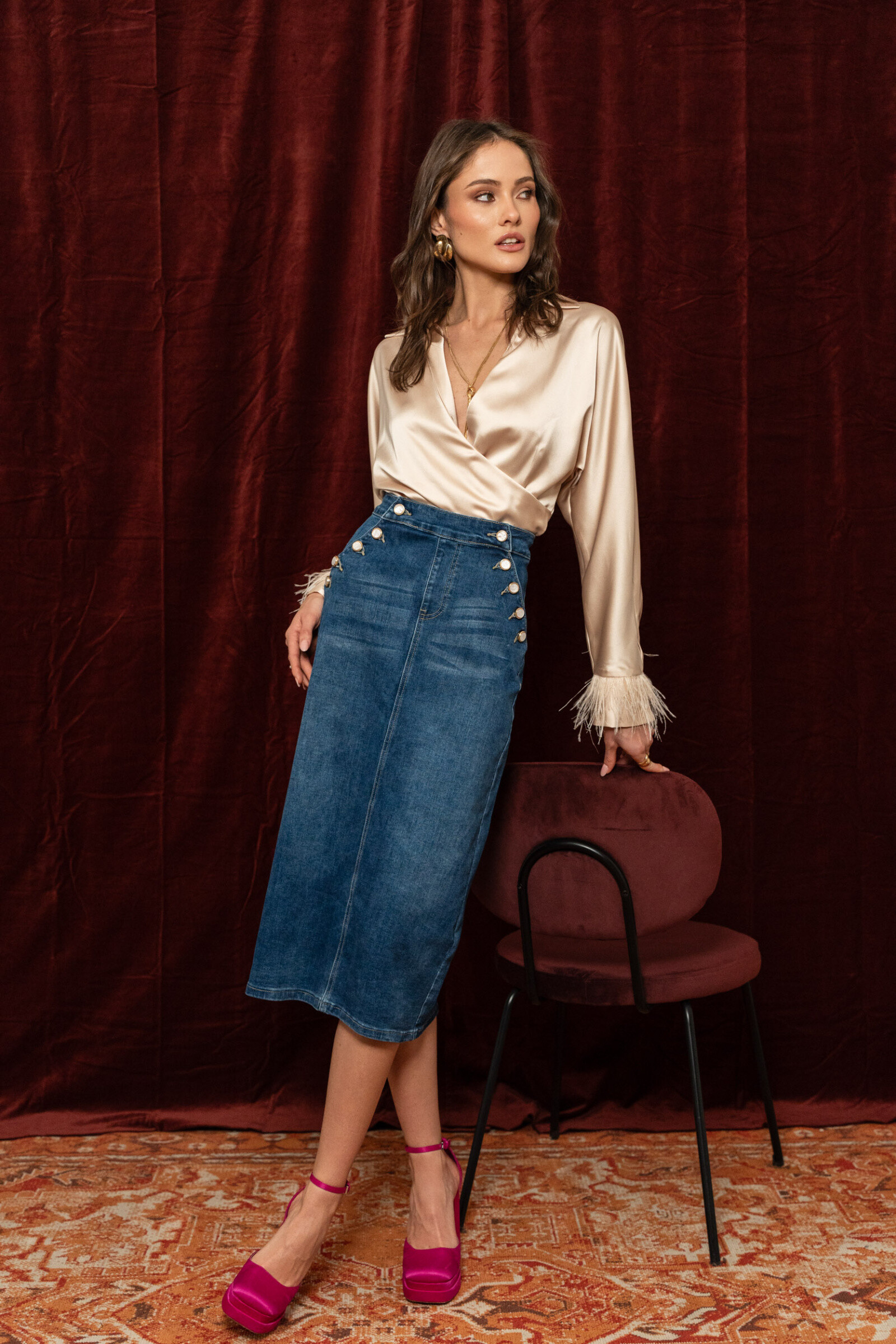 Wholesaler ONADO - Long skirt with pearl buttons