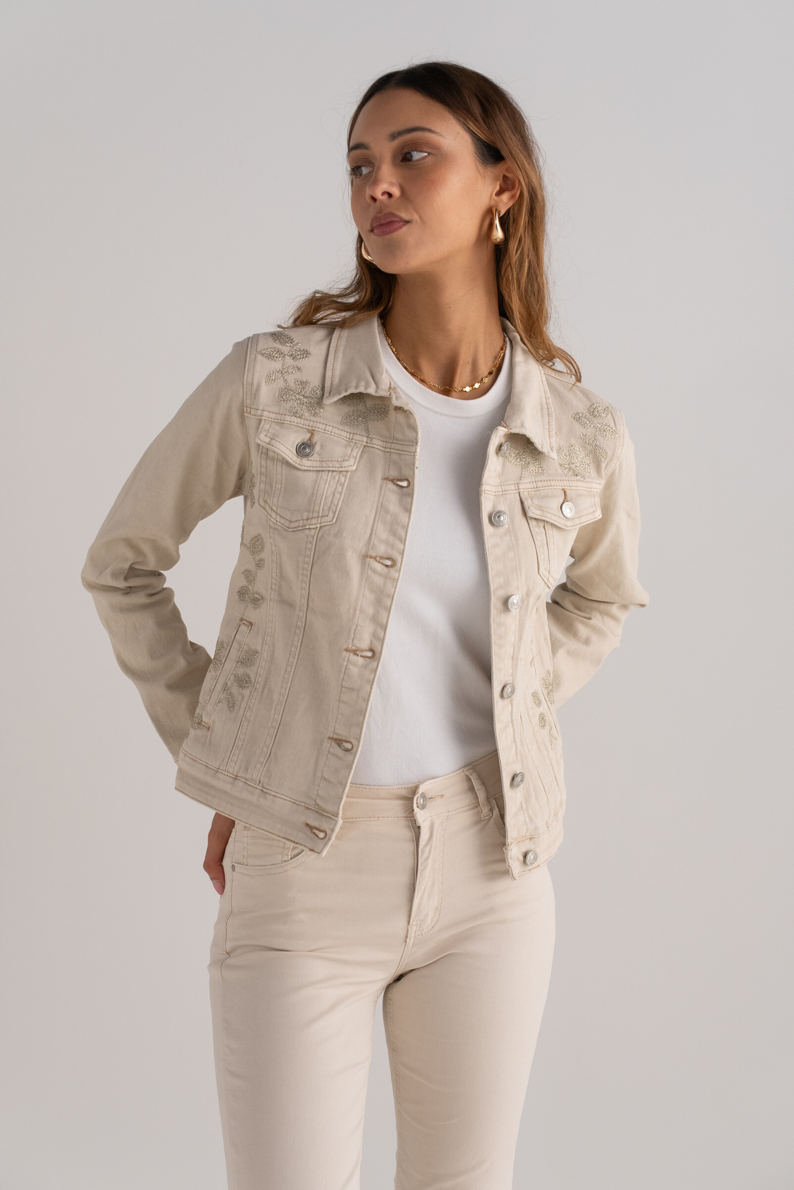 Wholesaler ONADO - Jackets with embroidery