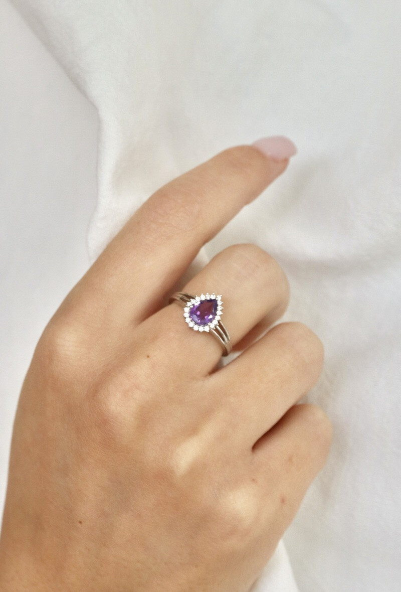 Wholesaler OPALOOK FRANCE - Ring with amethyst and zirconium, in silver-CVL-BA001-AM