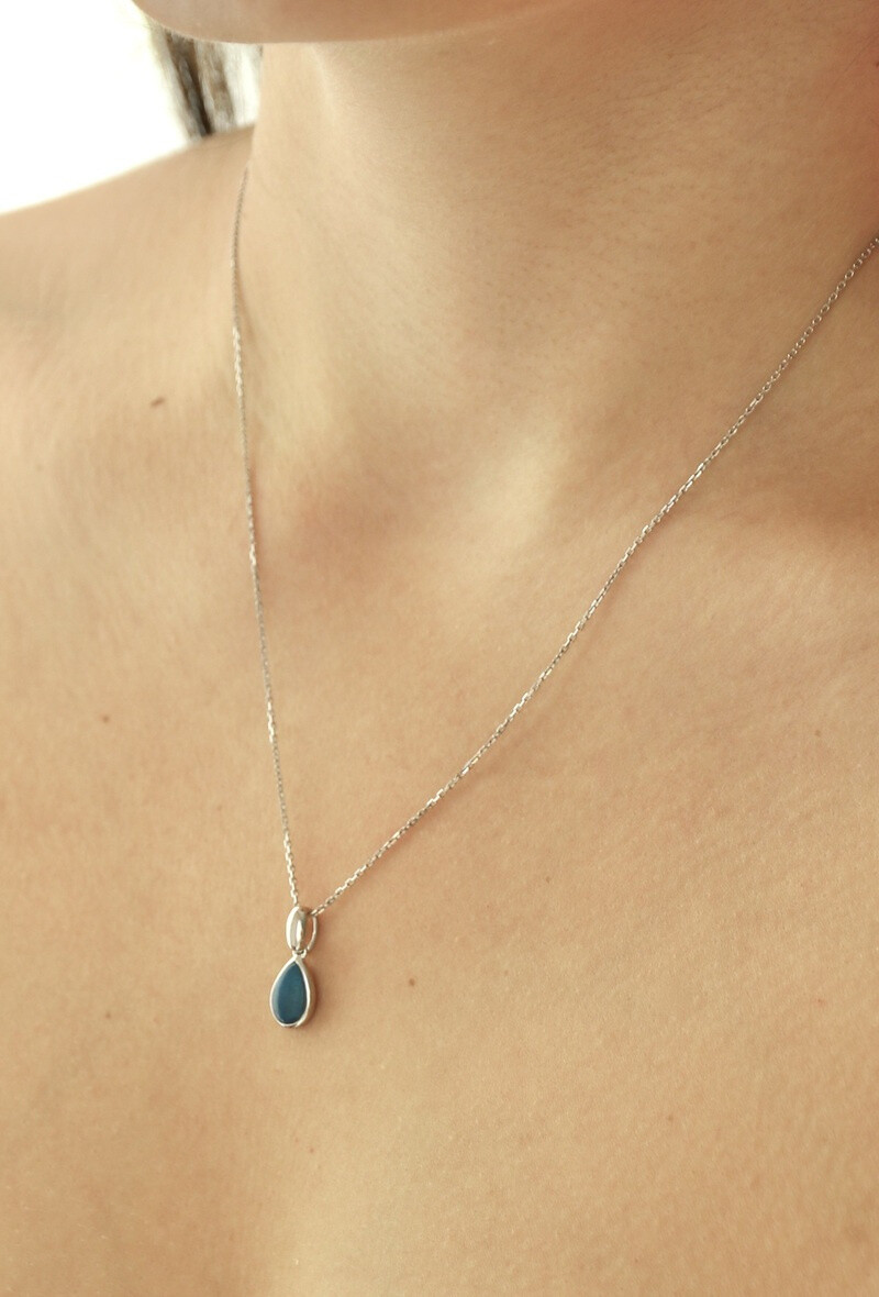 Wholesaler OPALOOK FRANCE - Blue doublet opal drop pendant, 925 silver, 1+0.7 cm - GC004P