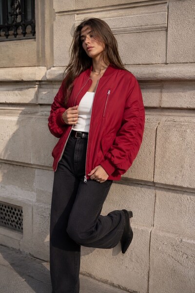 Grossista Orice - Giacca bomber lunga bordeaux Grossista Orice - Giacca bomber lunga bordeaux